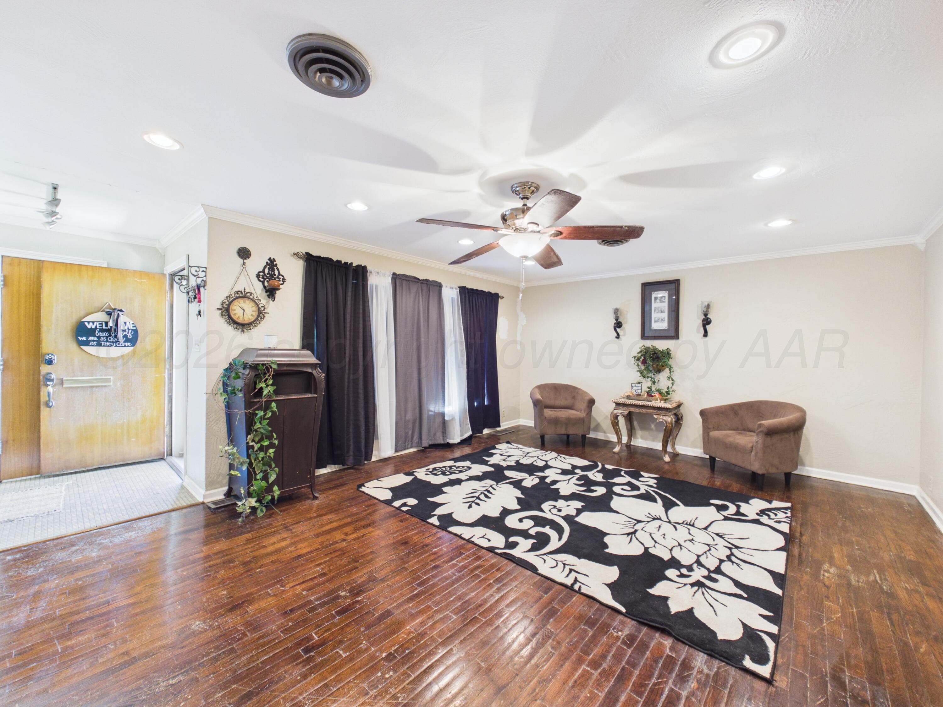 1704 N Christine Street, Pampa, TX 79065-4432, photo 4