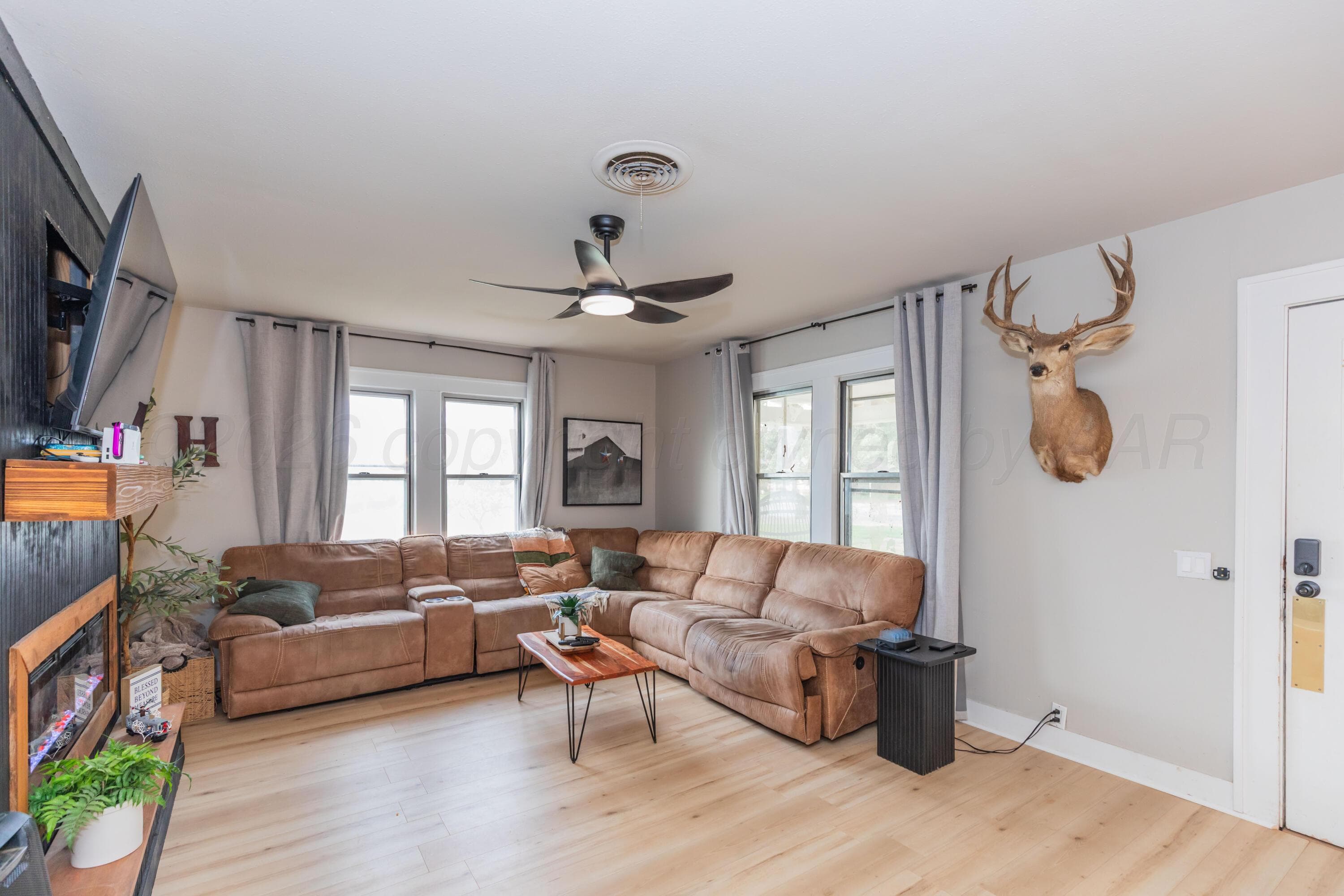 313 High Street, Claude, TX 79019, photo 6
