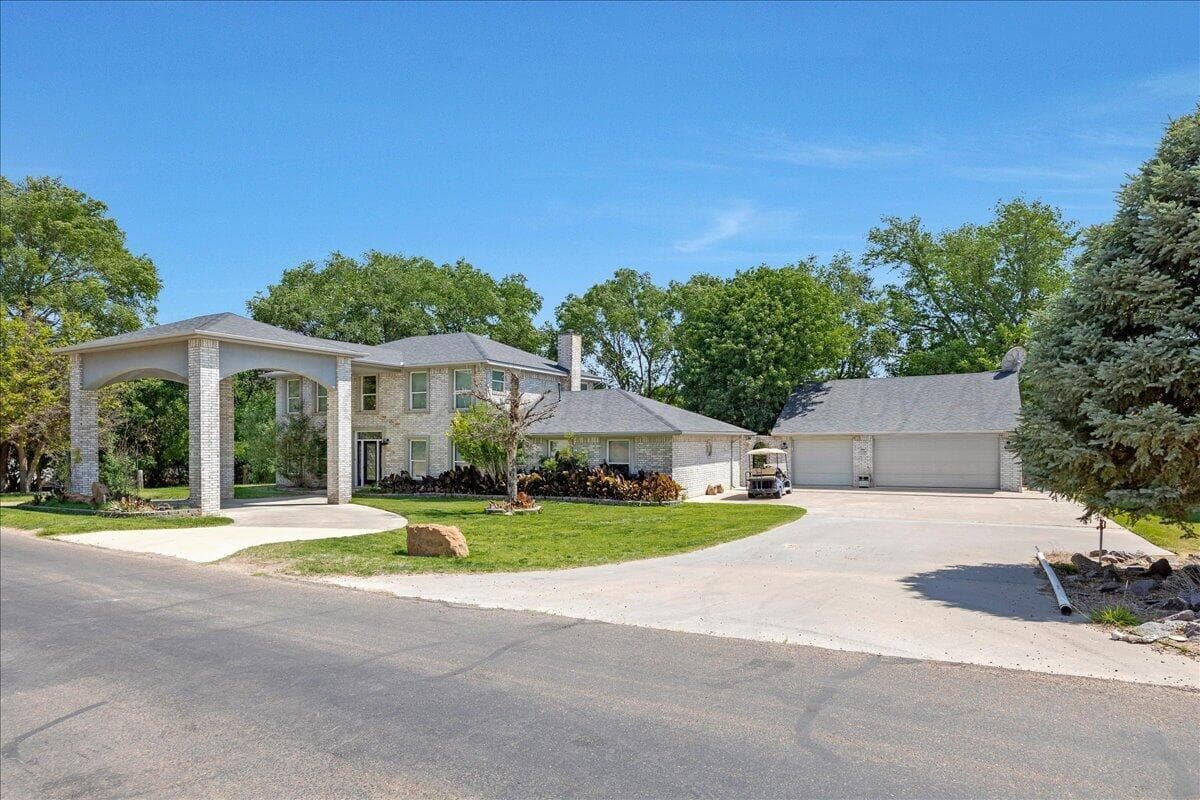 519 S Shore Drive, Amarillo, TX 79118