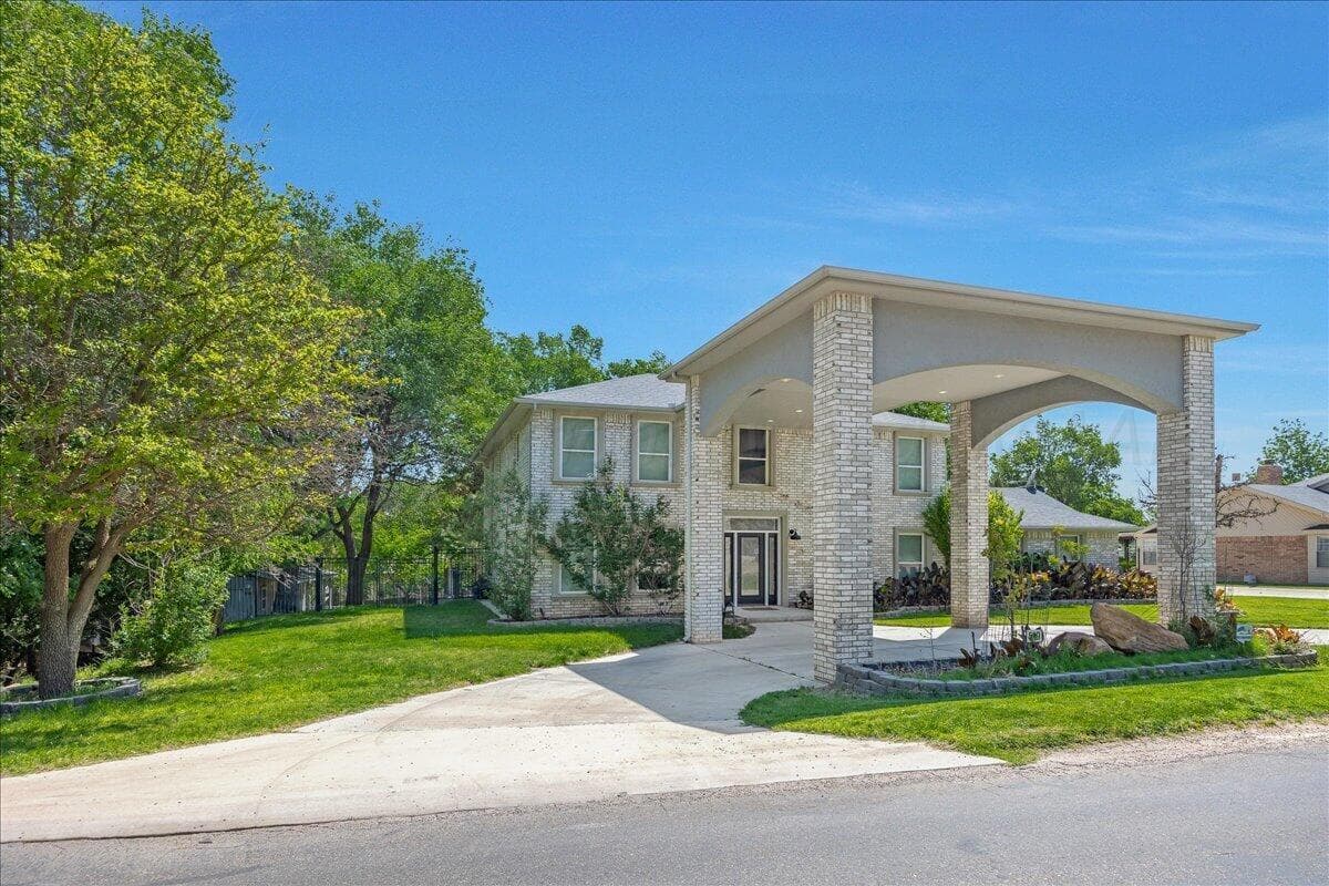 519 S Shore Drive, Amarillo, TX 79118, photo 2