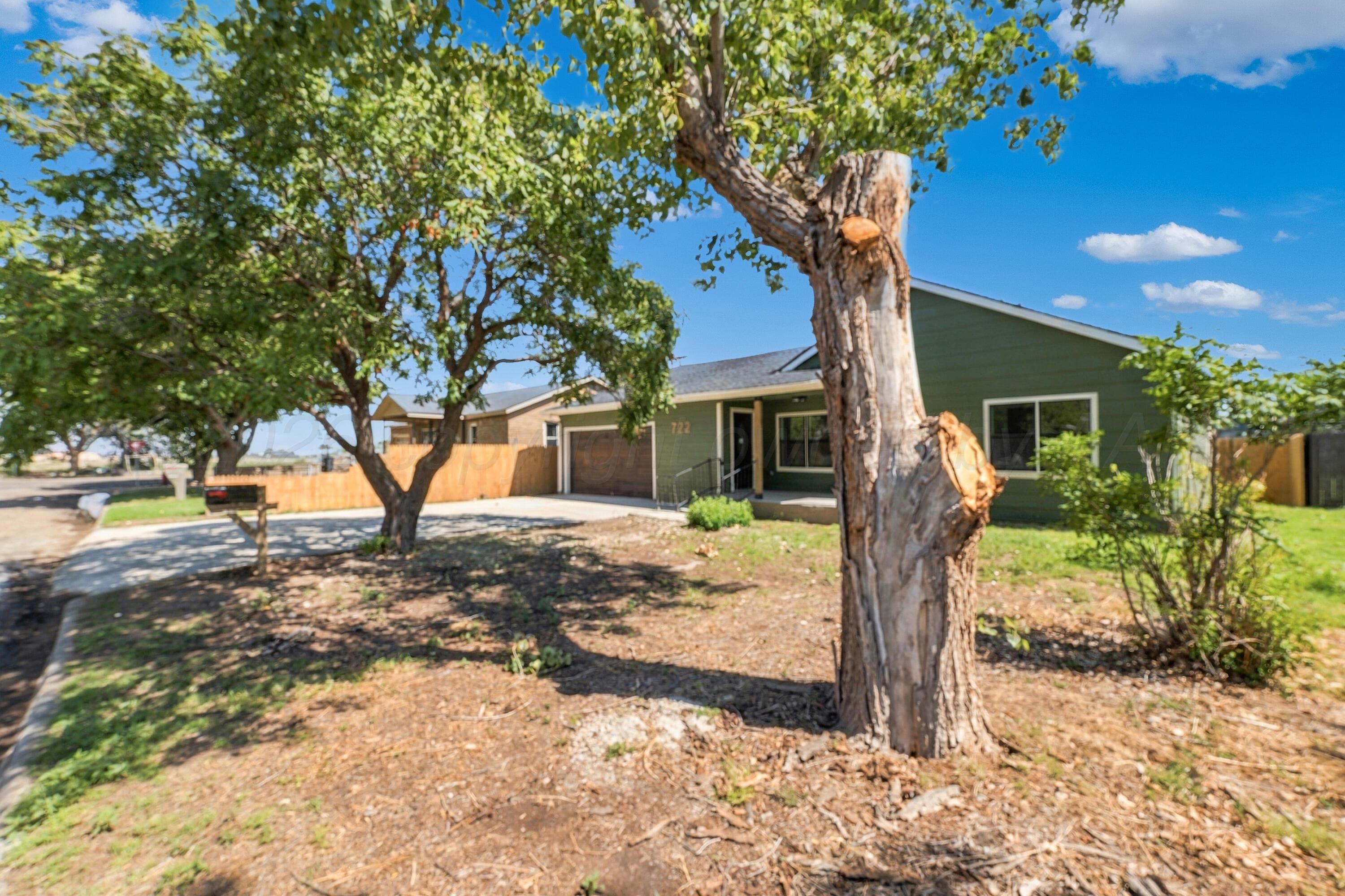 722 CEDAR Avenue, Dumas, TX 79029-2604, photo 3