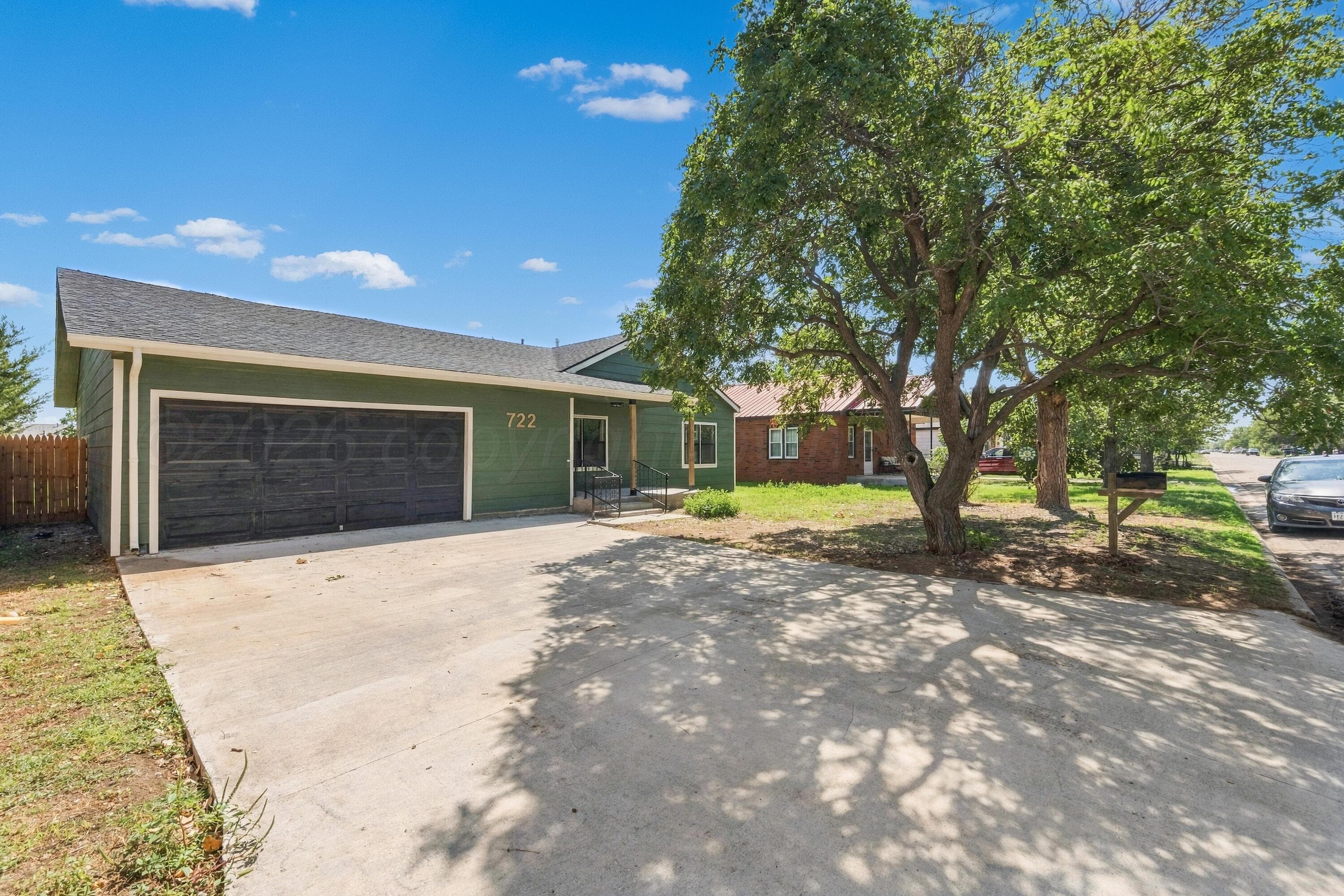 722 CEDAR Avenue, Dumas, TX 79029-2604, photo 2