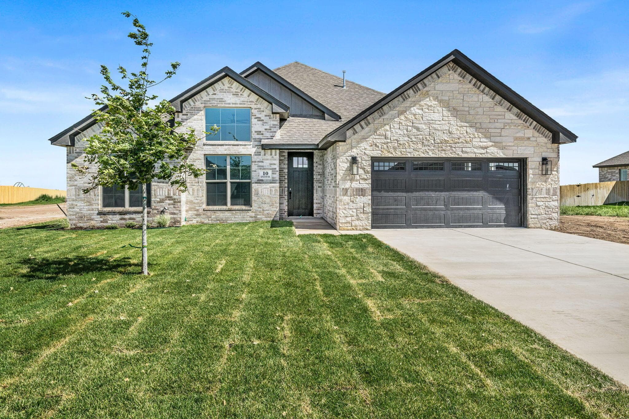 10 KINGSTON Drive, Canyon, TX 79015