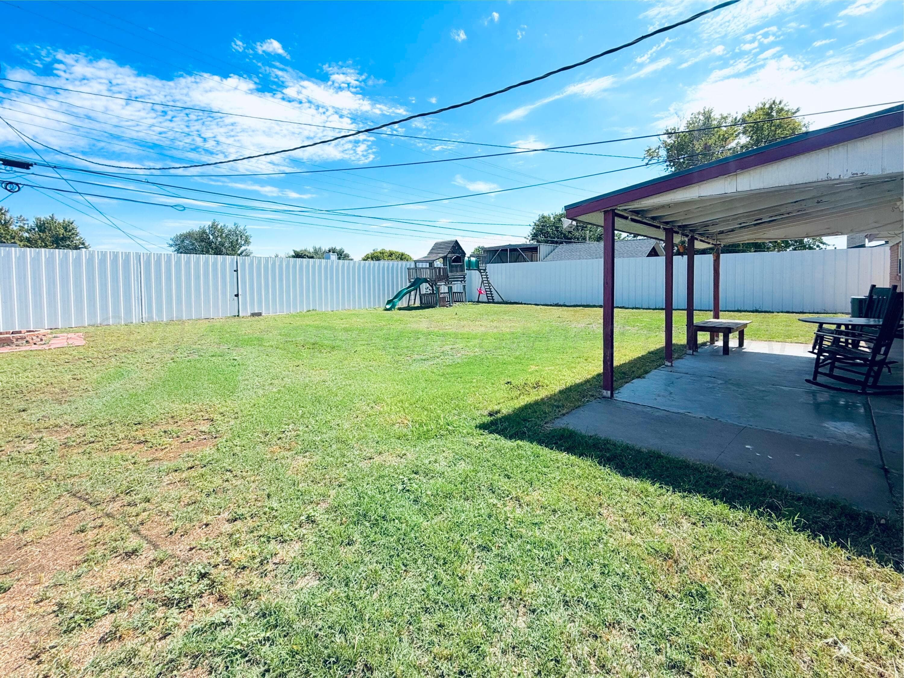 905 MILLS Avenue, Dumas, TX 79029-5315, photo 12