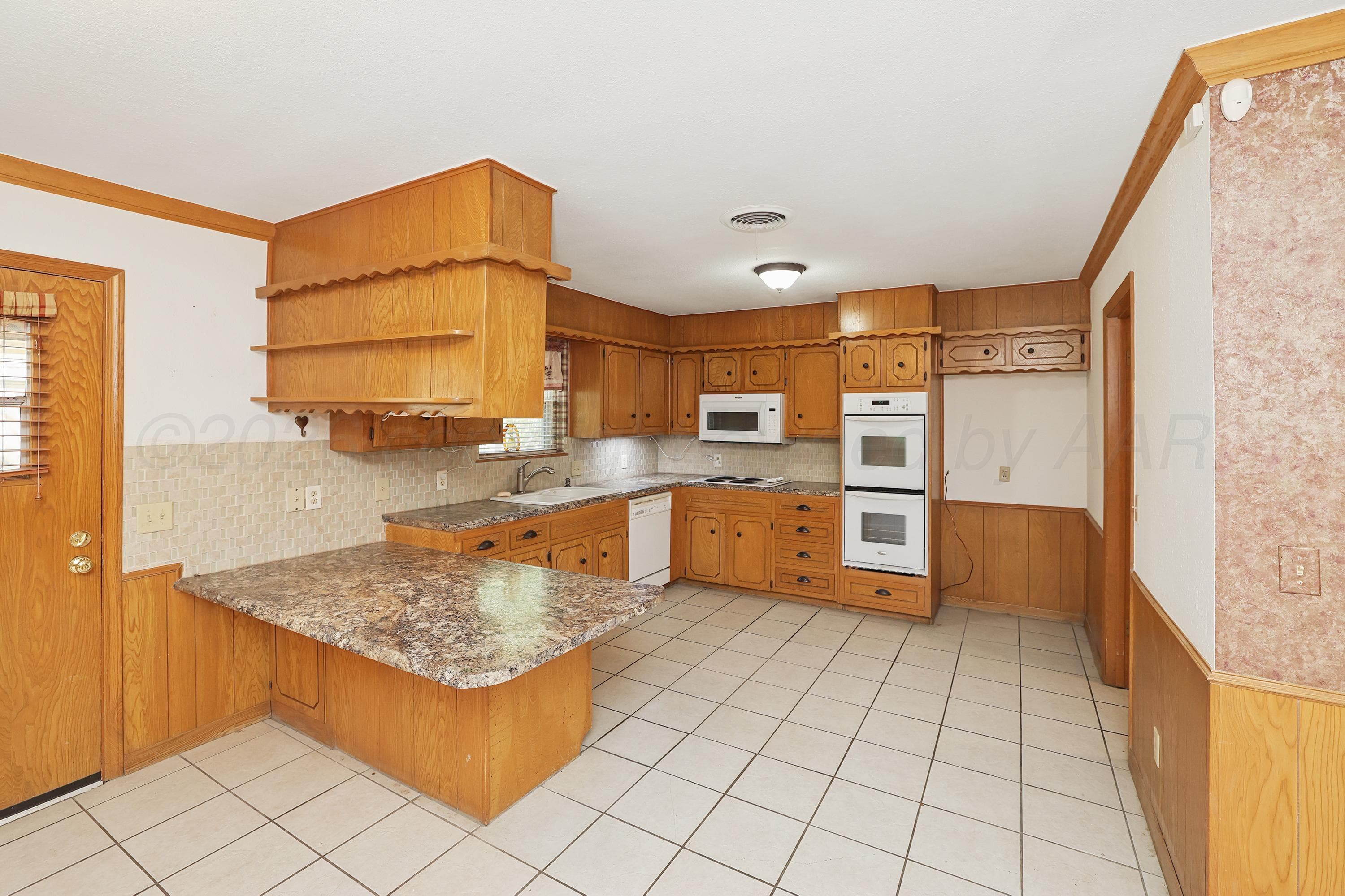 704 PHILLIPS Drive, Dumas, TX 79029-5326, photo 12