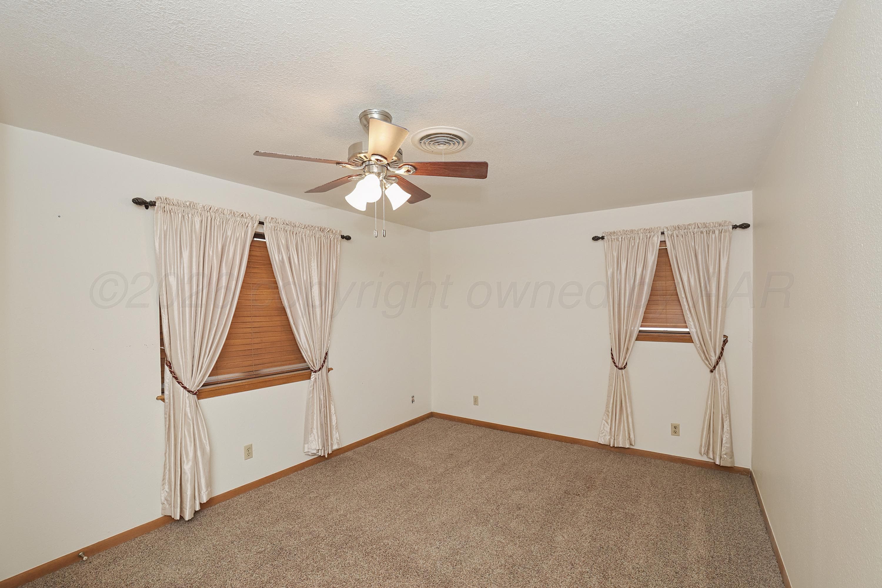 704 PHILLIPS Drive, Dumas, TX 79029-5326, photo 25