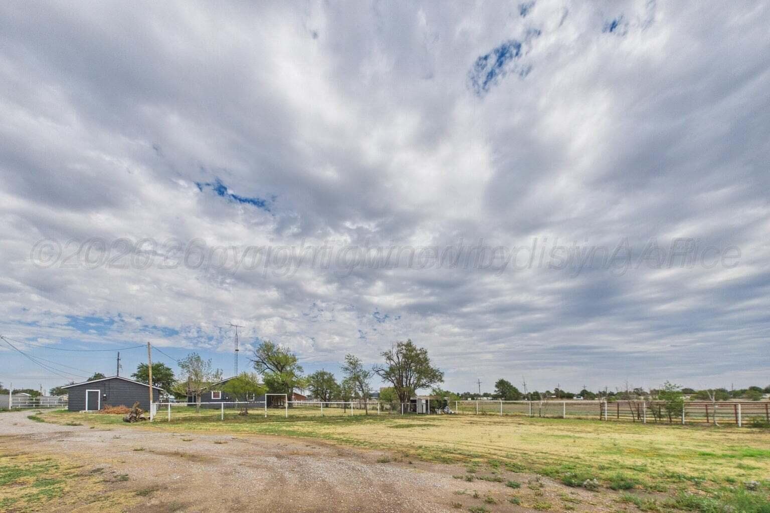 801 W CRAWFORD Street, Pampa, TX 79065-7109, photo 23