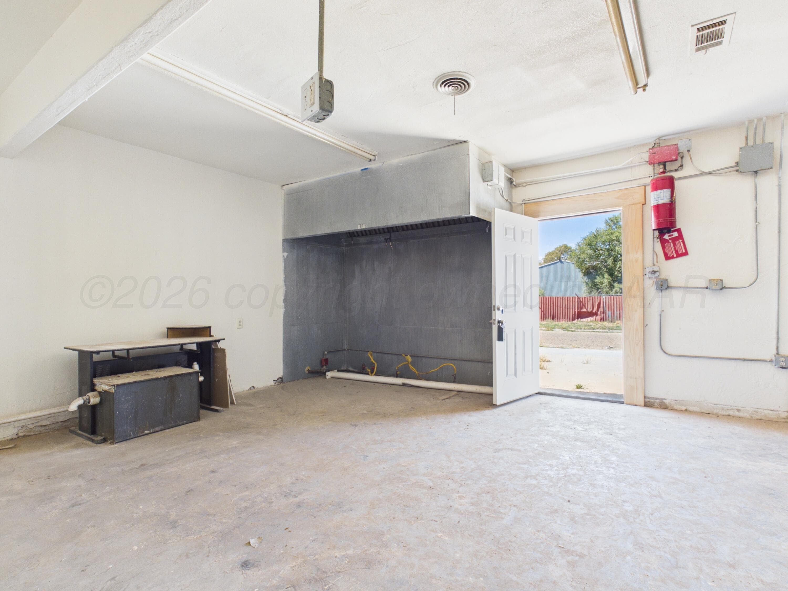 4400 E AMARILLO Boulevard, Amarillo, TX 79107-5719, photo 4