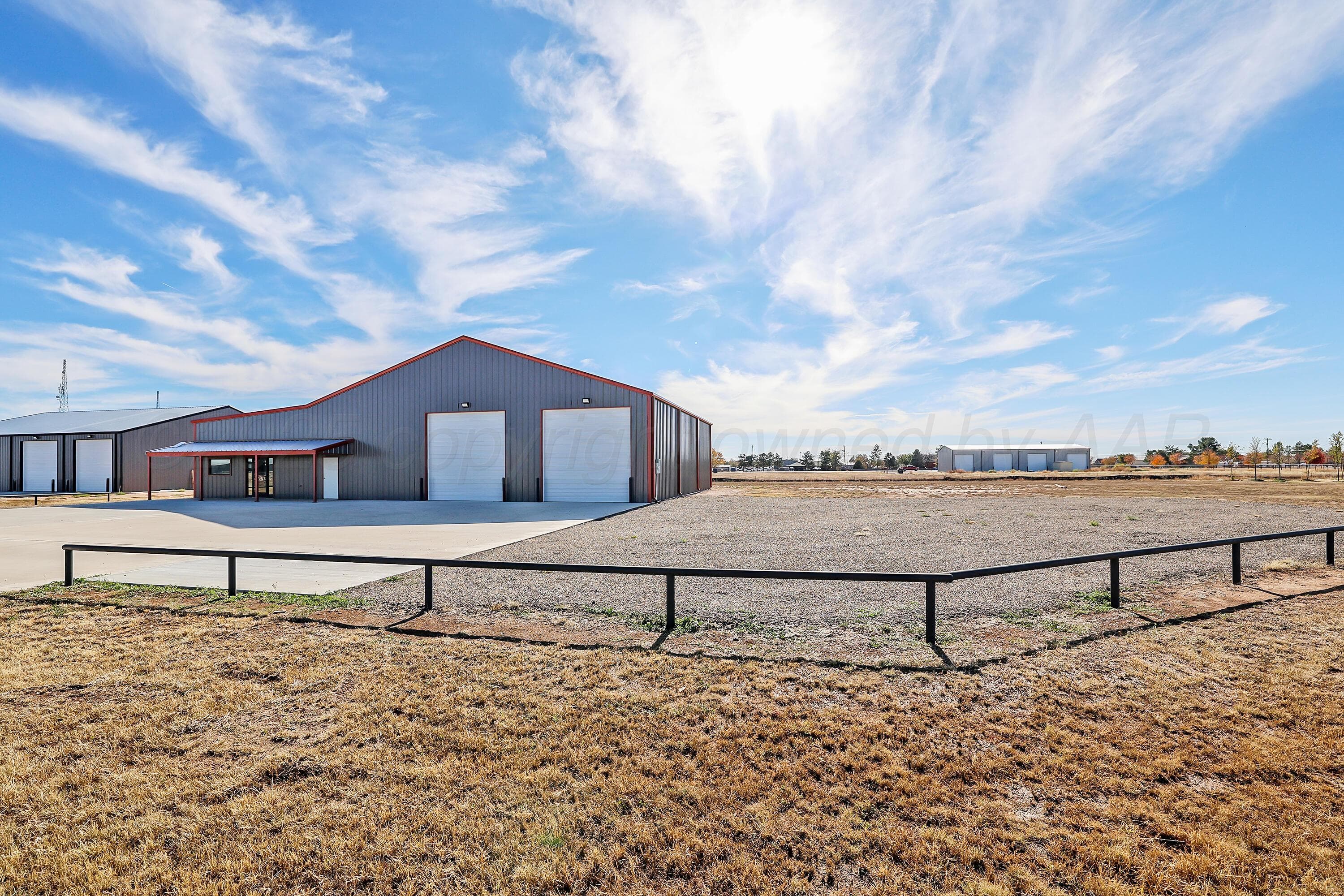 7633 JACKELOPE Trail, Amarillo, TX 79119, photo 2