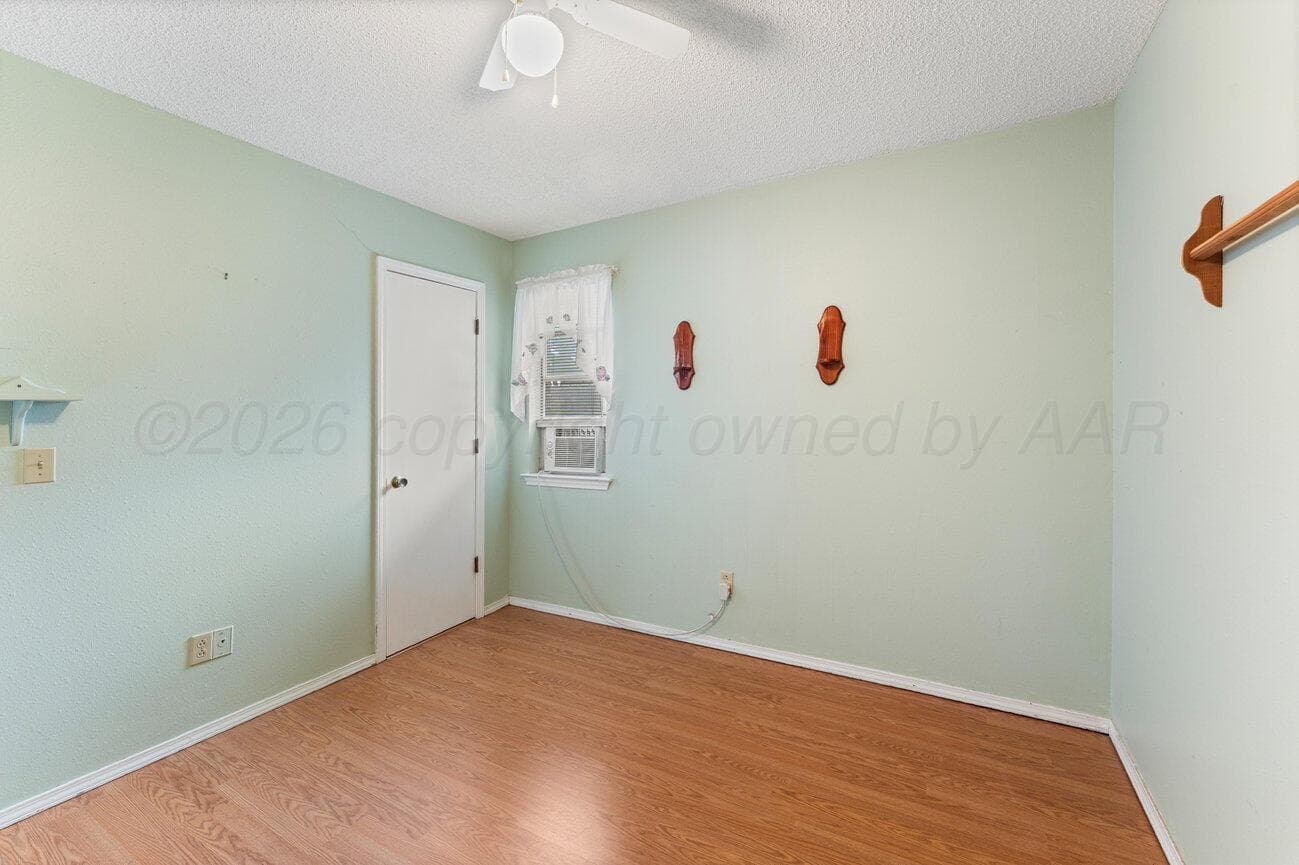 504 Pratt Street, Claude, TX 79019, photo 32