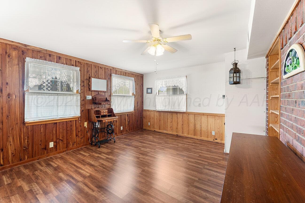 504 Pratt Street, Claude, TX 79019, photo 16