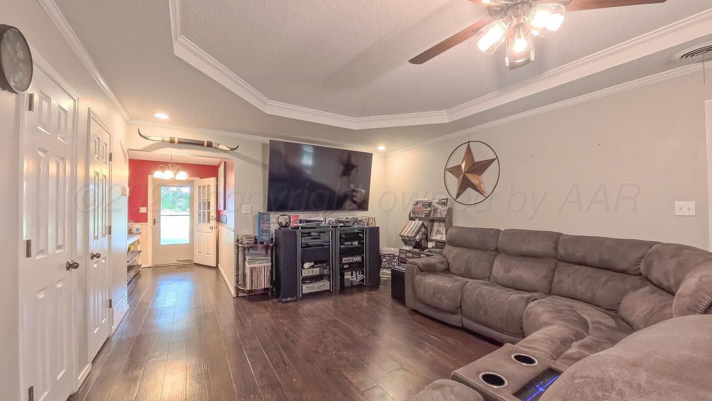 128 Willowick Street, Borger, TX 79007, photo 8