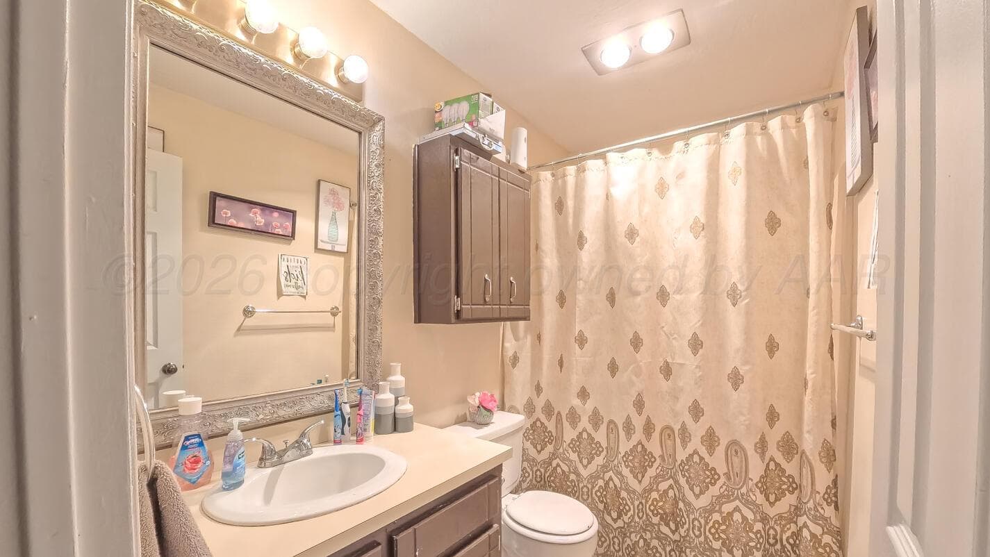 128 Willowick Street, Borger, TX 79007, photo 15