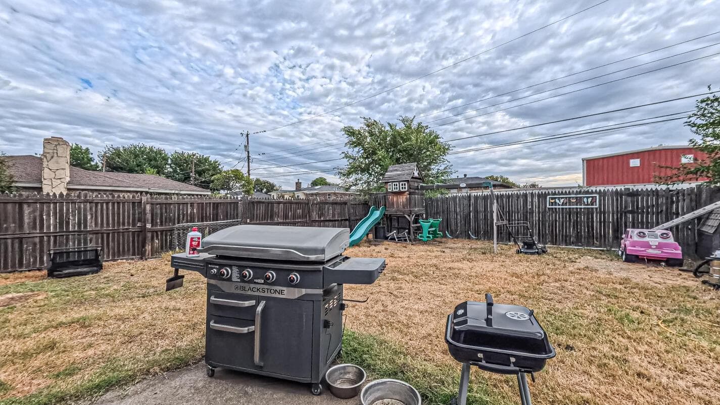 128 Willowick Street, Borger, TX 79007, photo 17