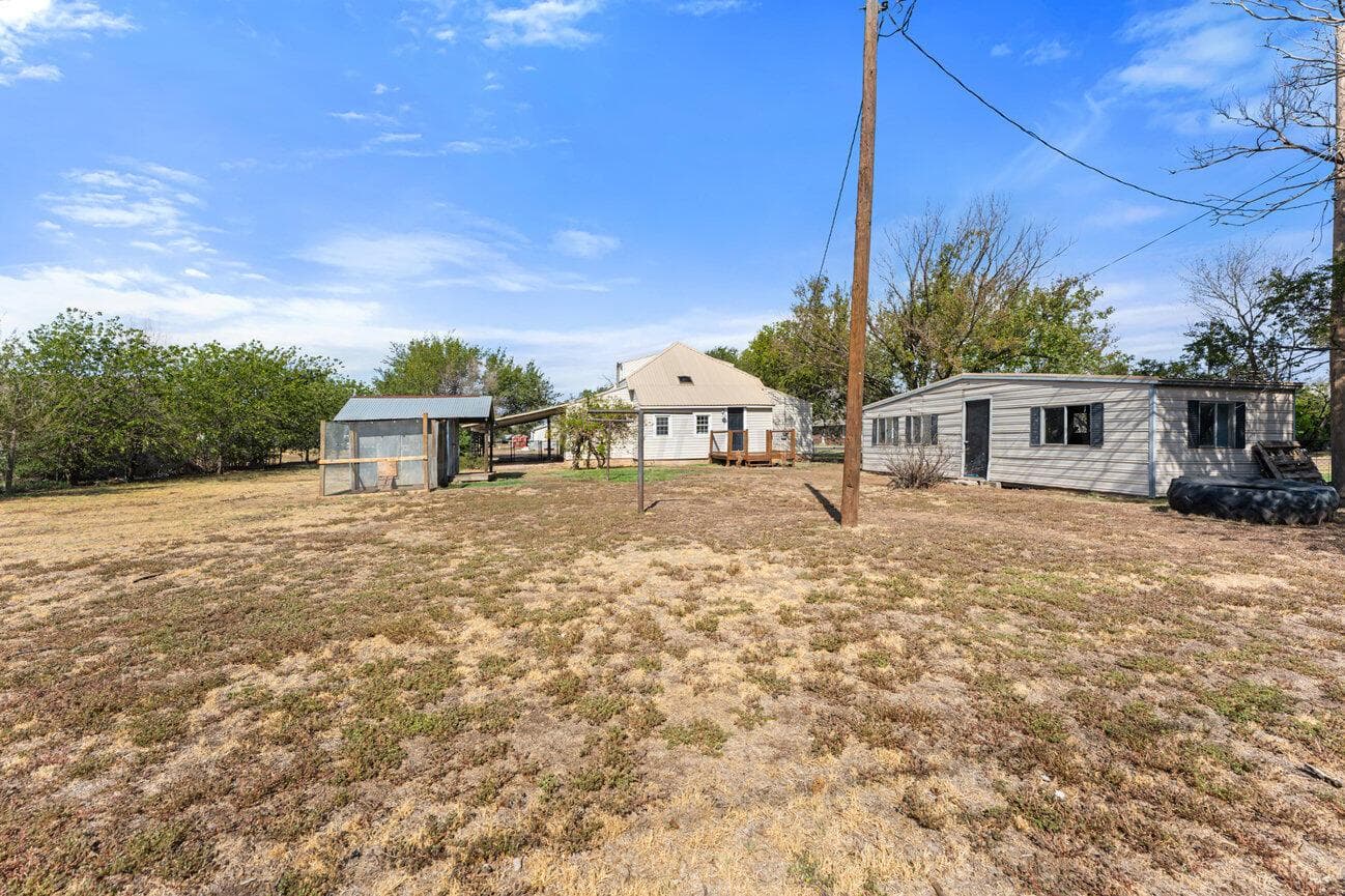 98 NEWCOME, Groom, TX 79039-2031, photo 6