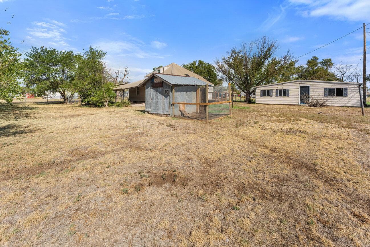 98 NEWCOME, Groom, TX 79039-2031, photo 8