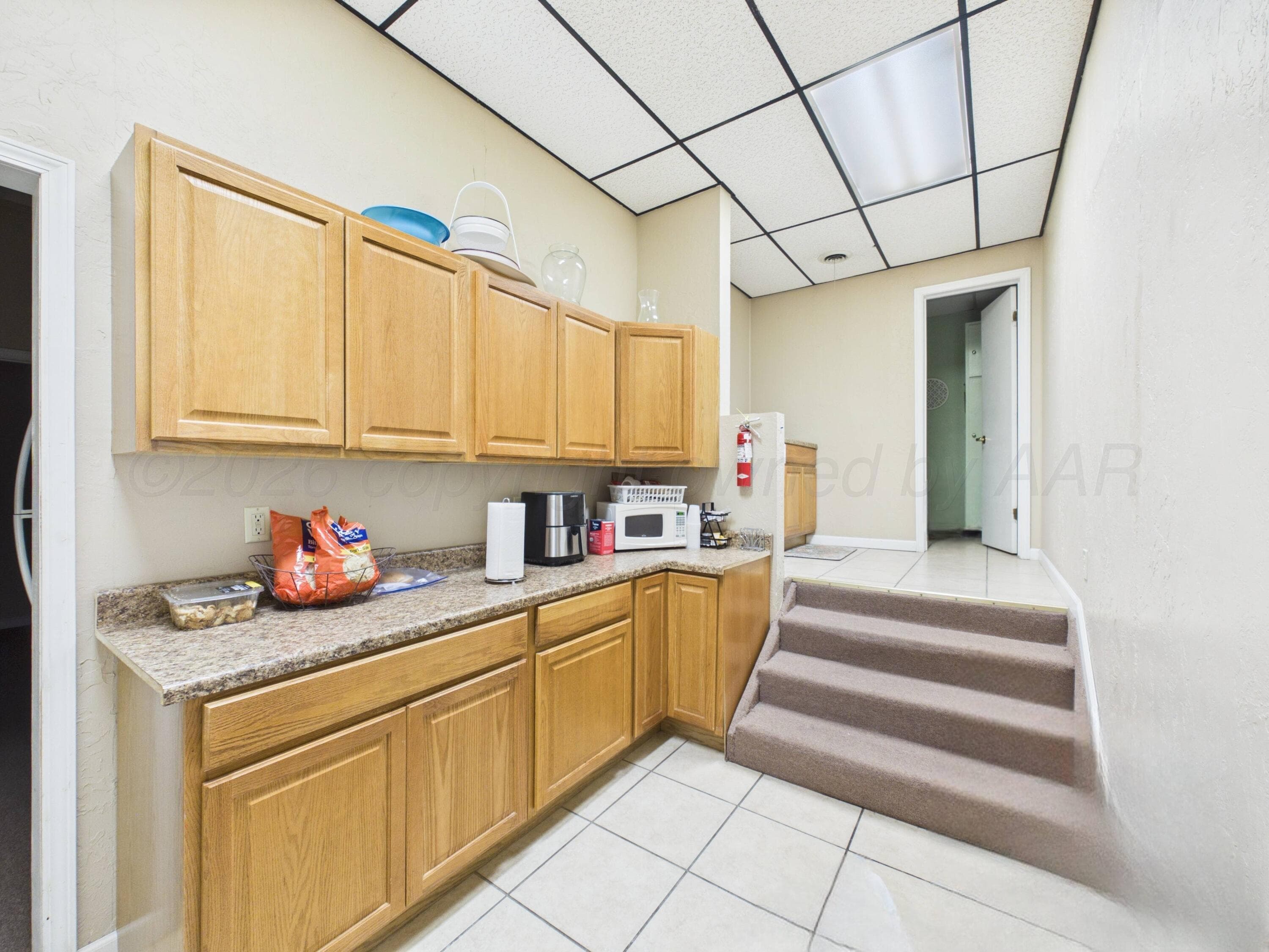 2217/2218 PERRYTON Parkway, Pampa, TX 79065-3522, photo 21