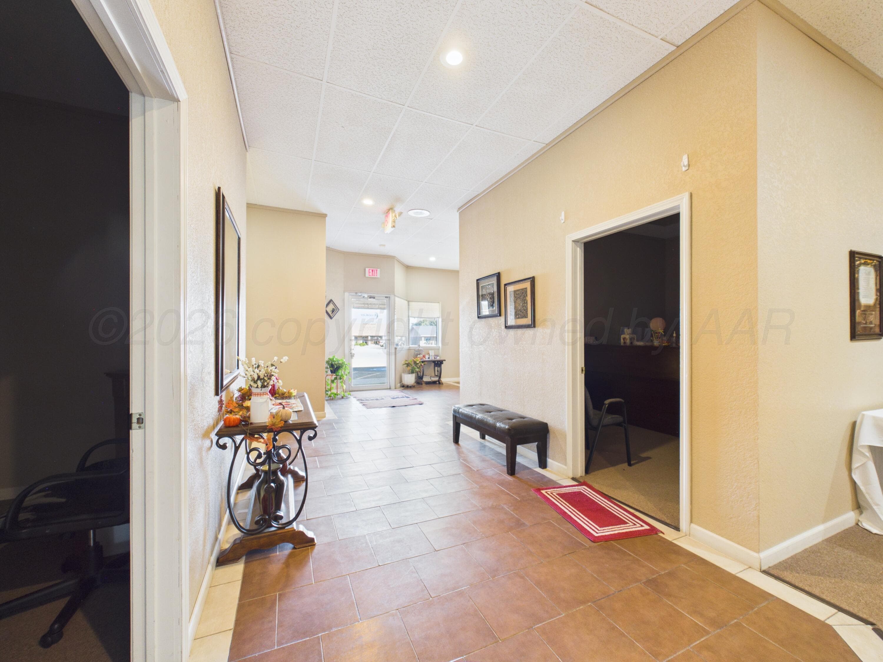 2217/2218 PERRYTON Parkway, Pampa, TX 79065-3522, photo 26