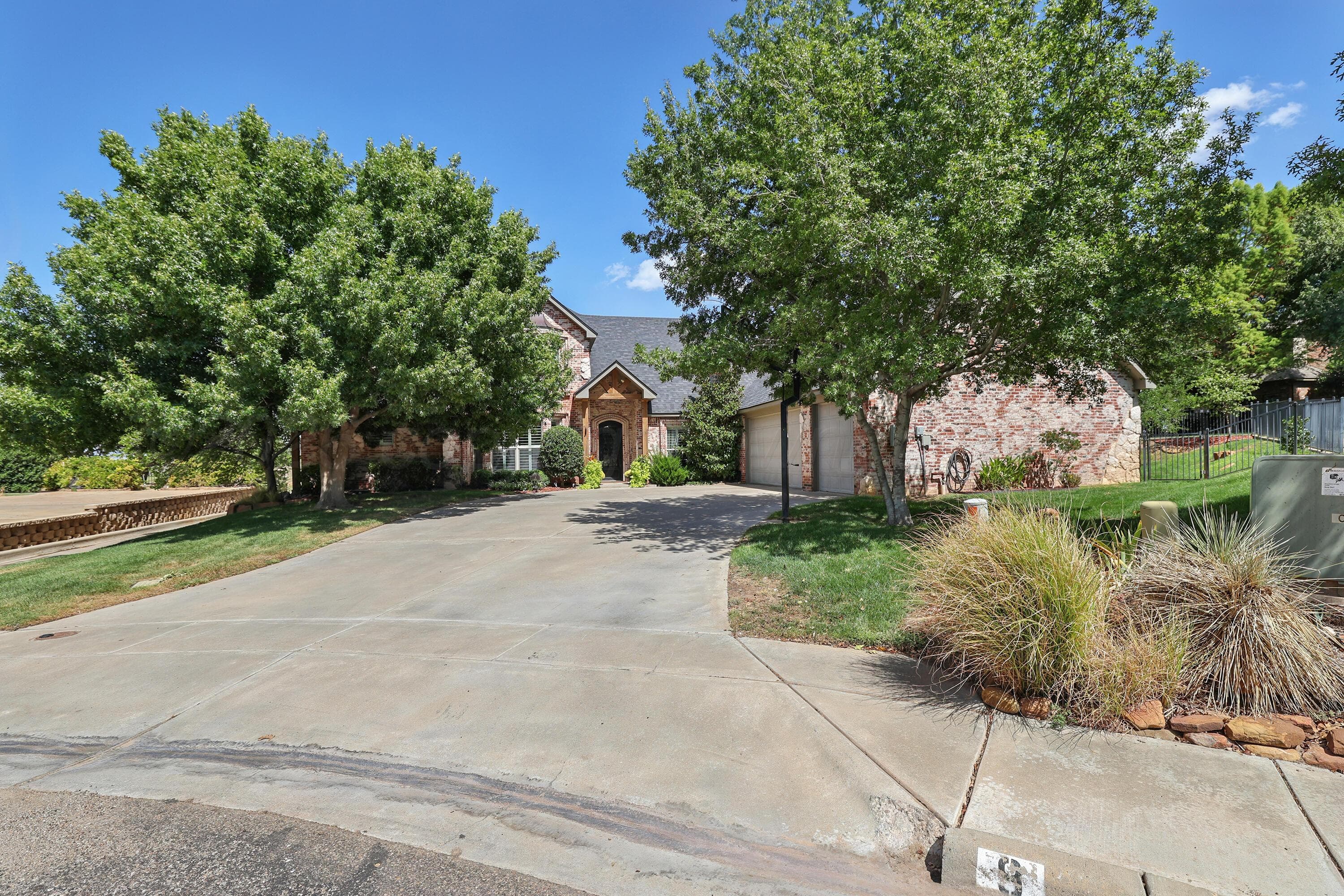9 SANDHILLS Lane, Amarillo, TX 79124-4962, photo 2