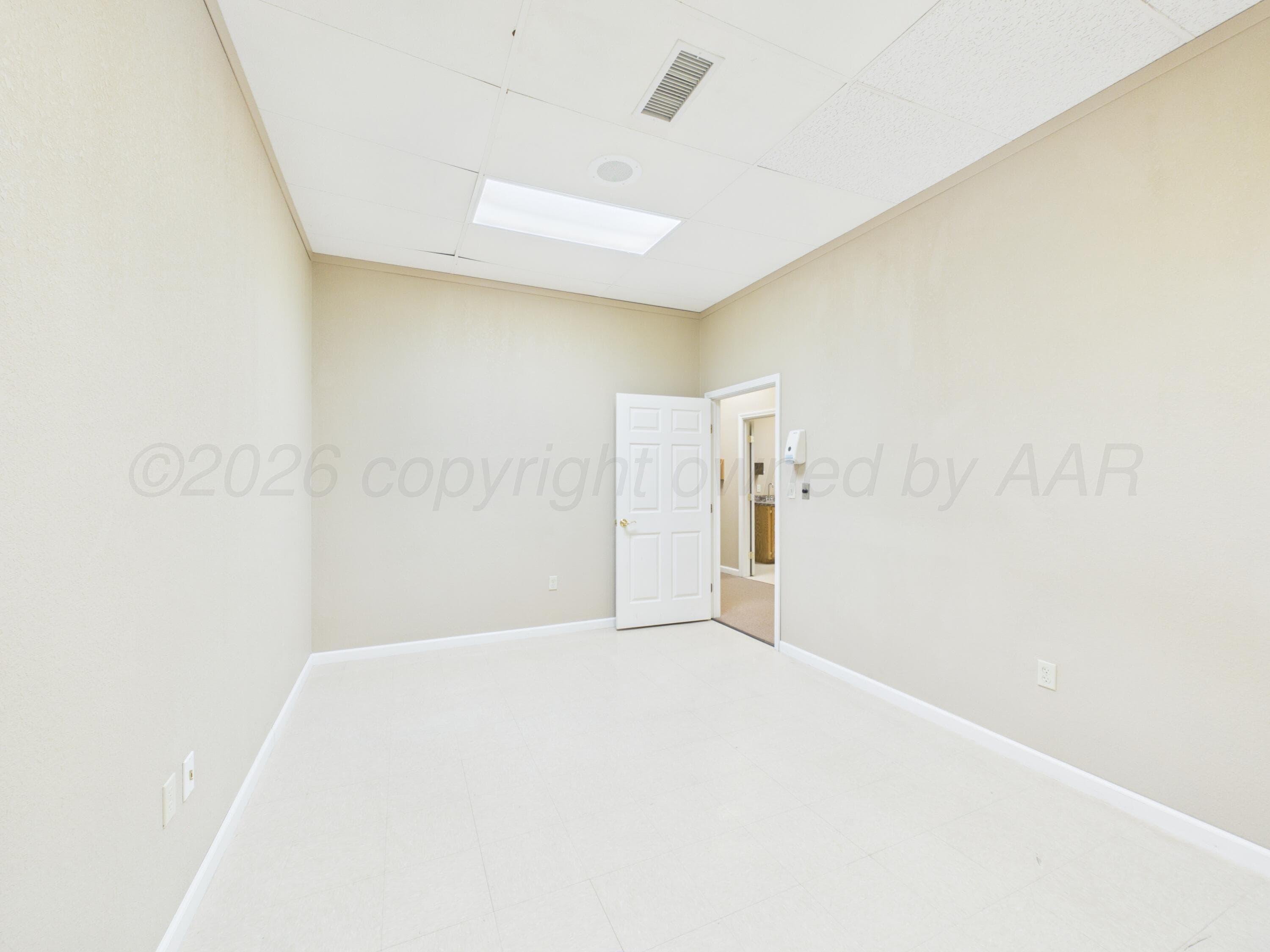 2217/2218 PERRYTON Parkway, Pampa, TX 79065-3522, photo 48