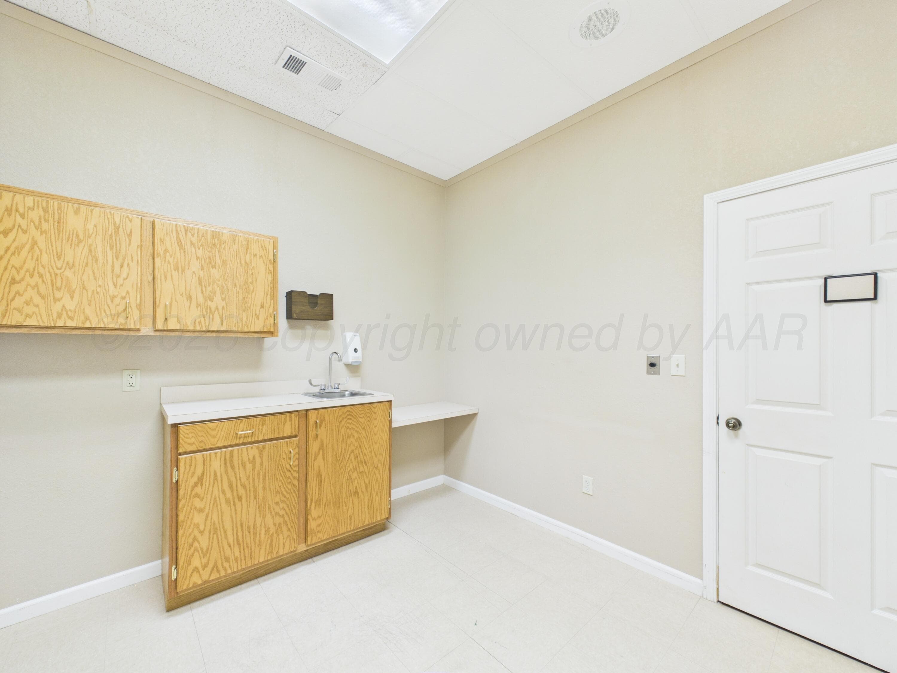2217/2218 PERRYTON Parkway, Pampa, TX 79065-3522, photo 54