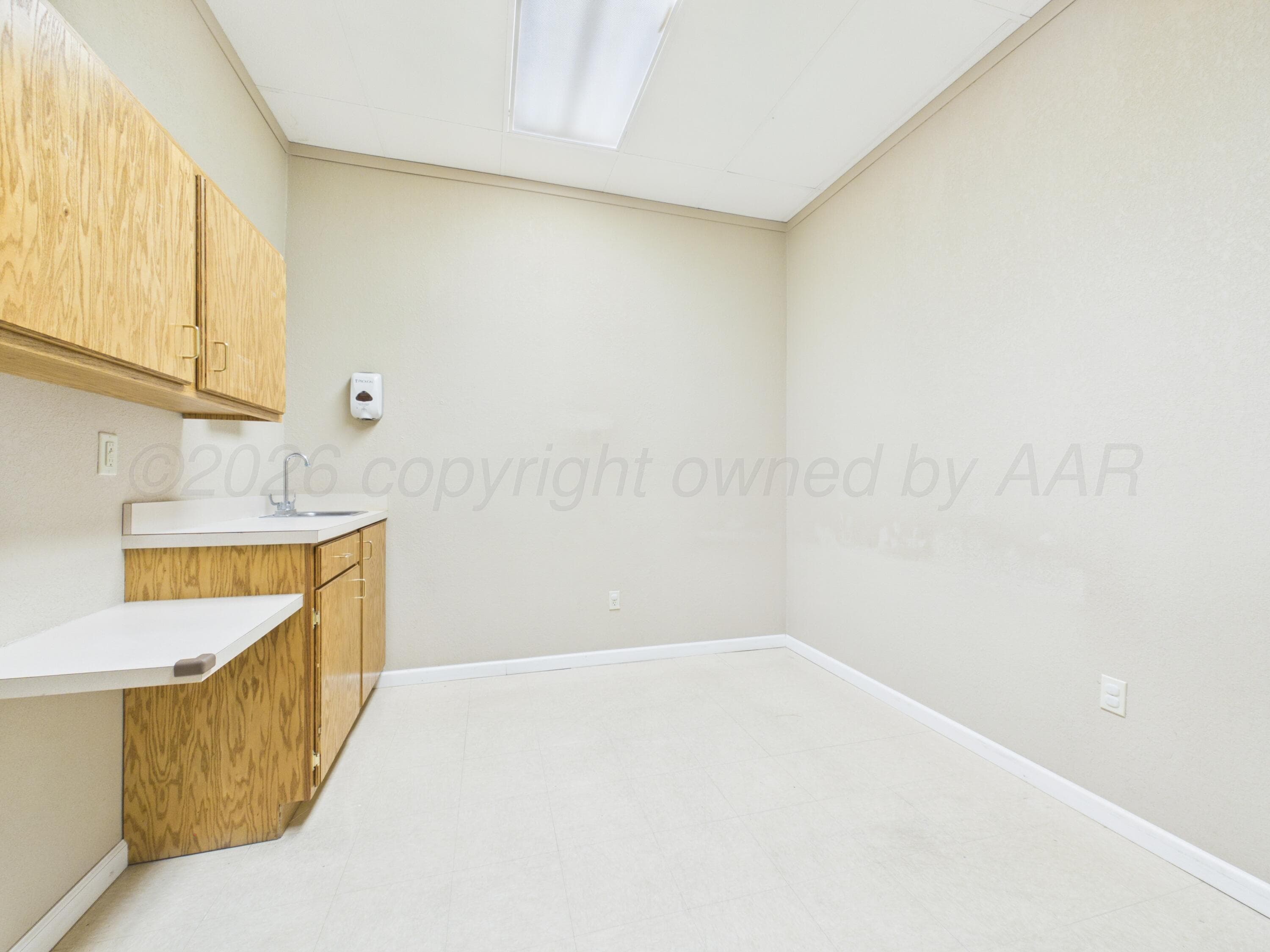 2217/2218 PERRYTON Parkway, Pampa, TX 79065-3522, photo 70
