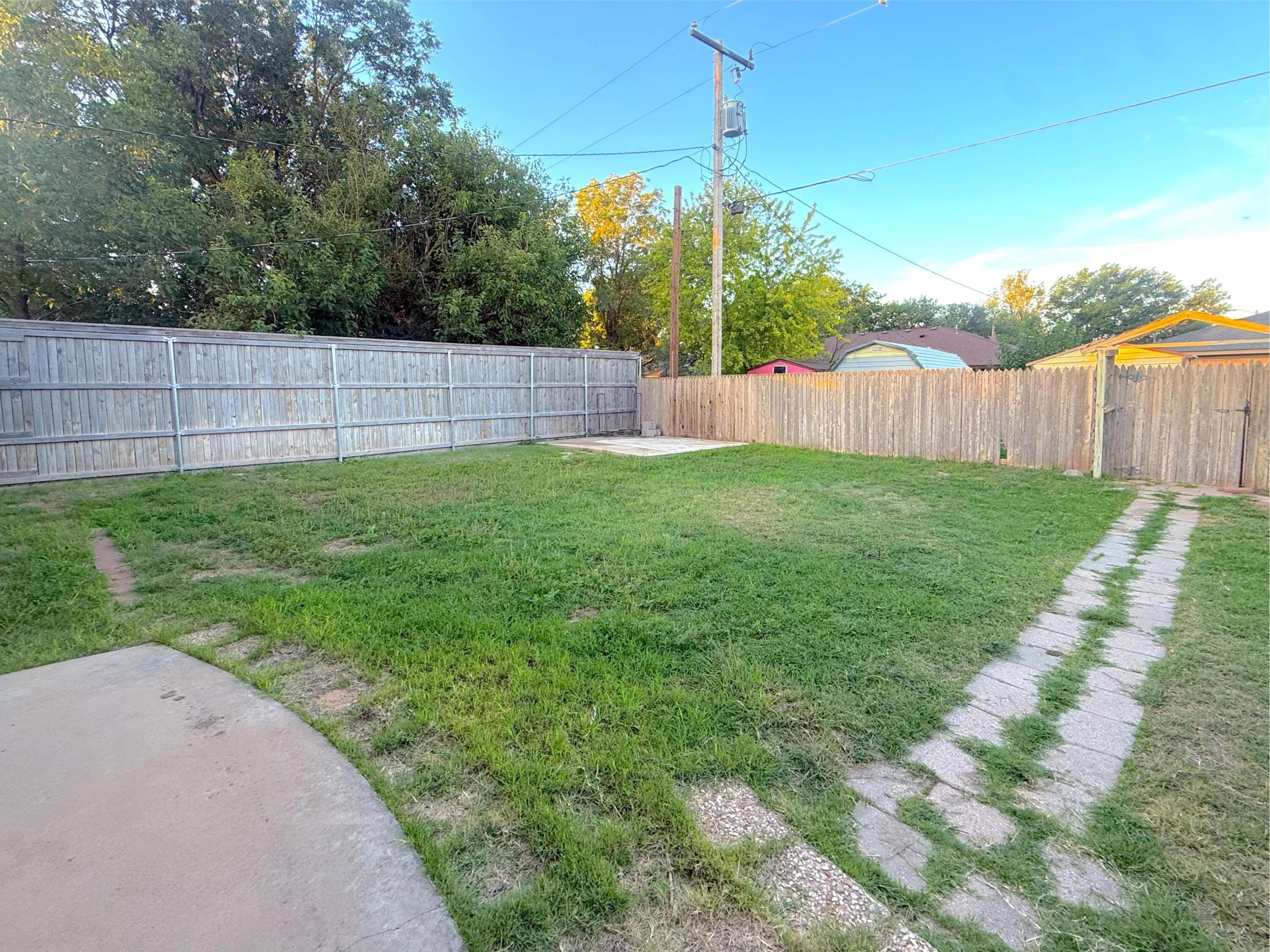 617 FORREST Drive, Dumas, TX 79029-3113, photo 11