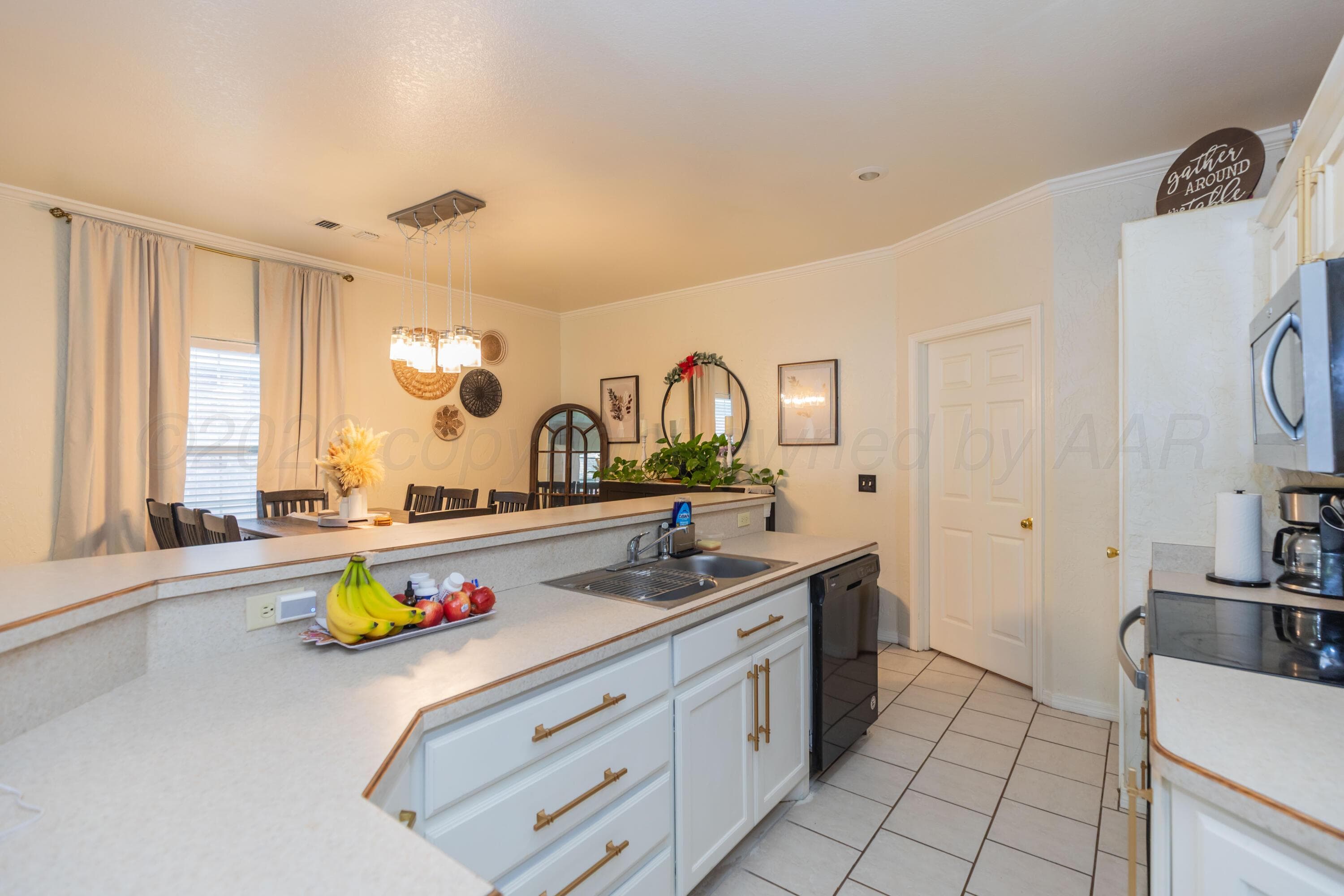3609 S WILLIAMS Street, Amarillo, TX 79118-7710, photo 10