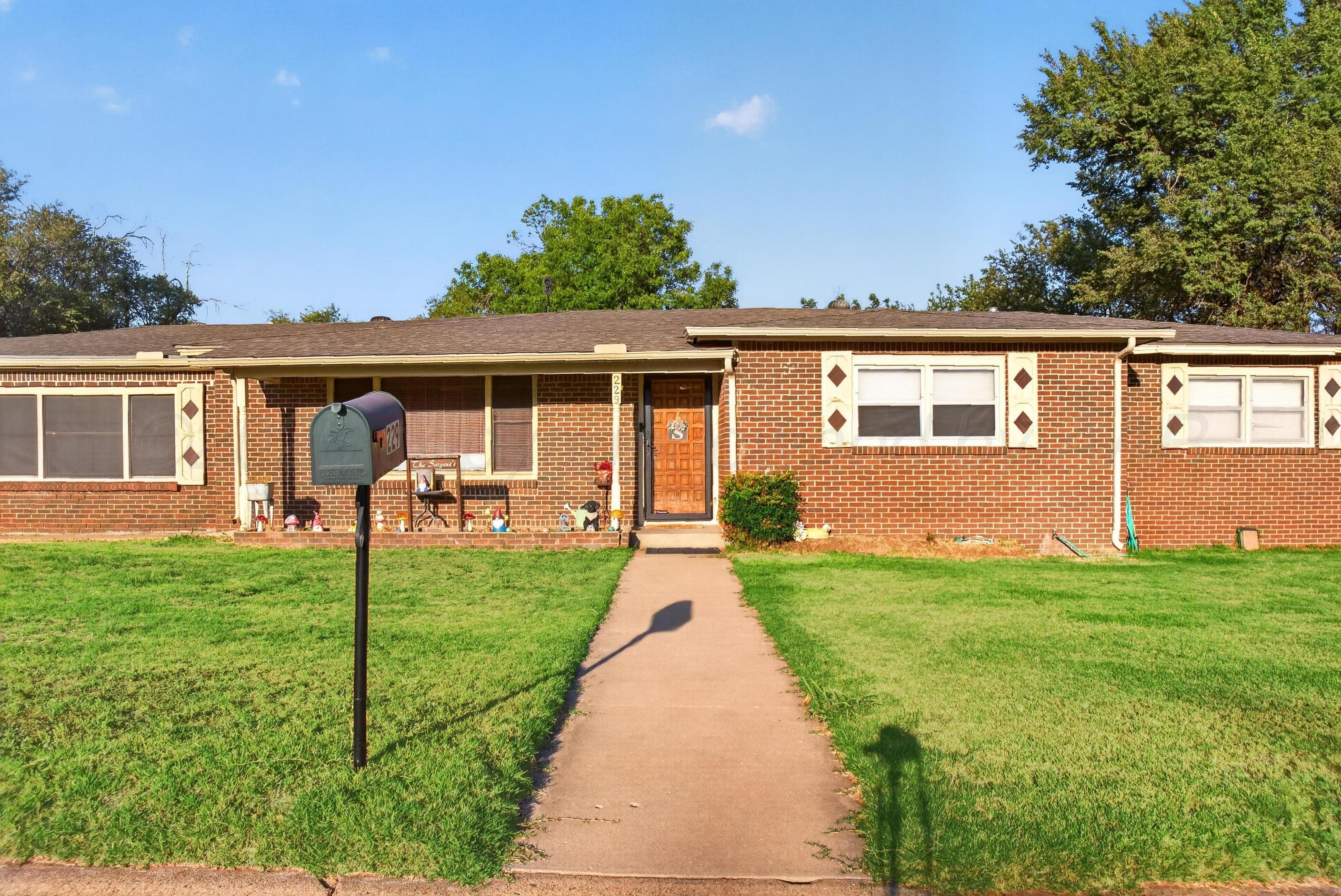 229 Garrett Street, Borger, TX 79007
