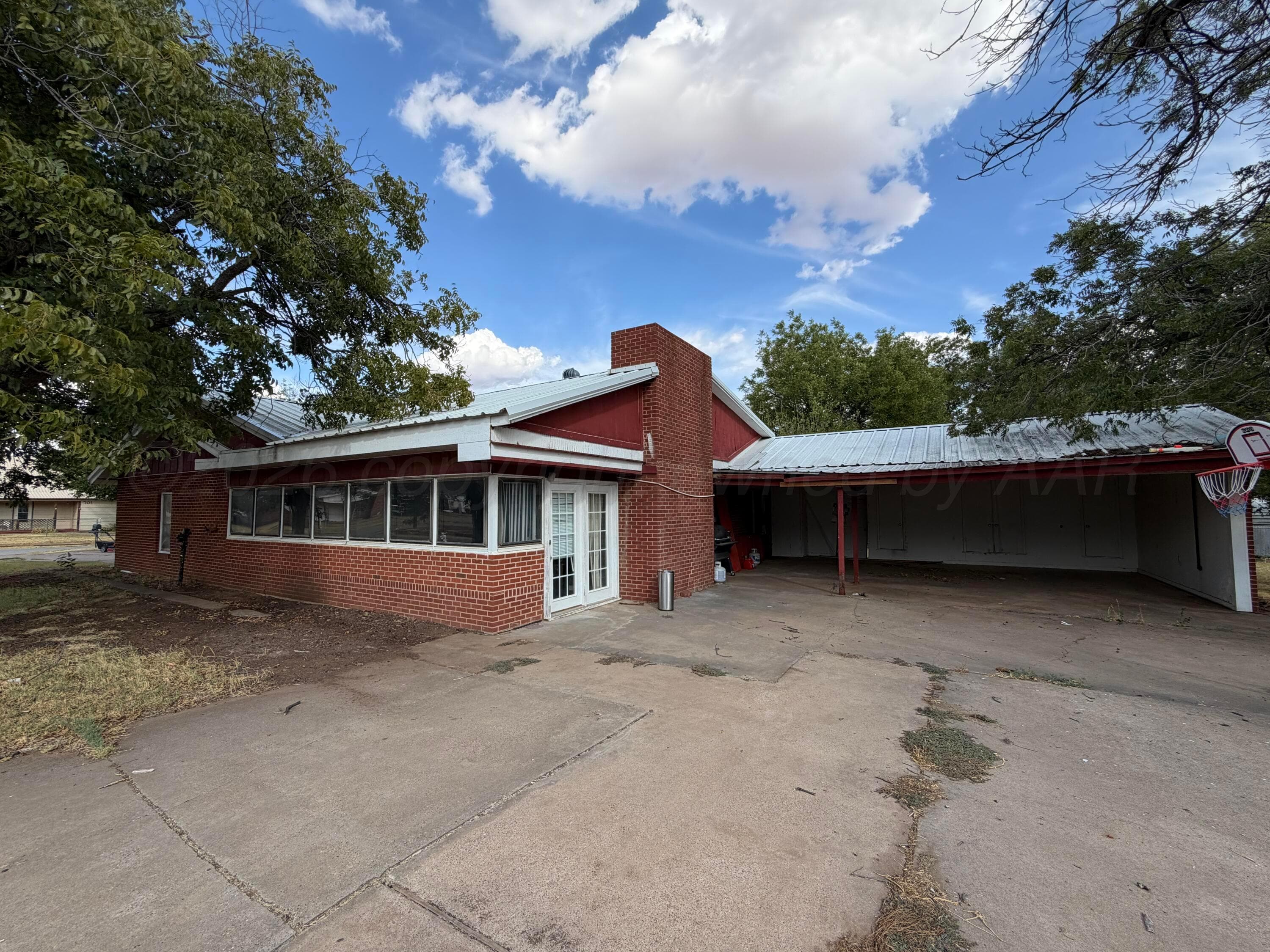700 Avenue D SE, Childress, TX 79201, photo 3