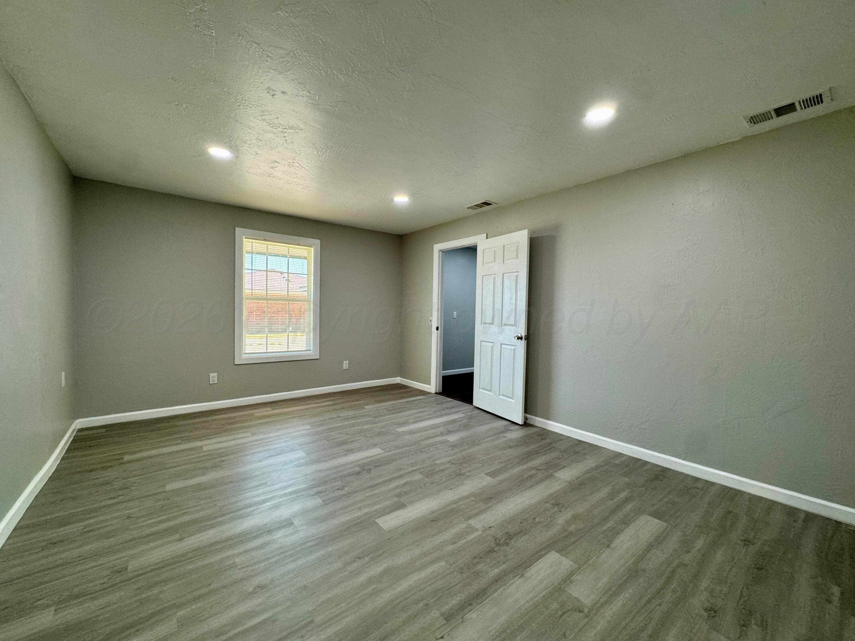 709 Cherokee Drive, Hereford, TX 79045, photo 5