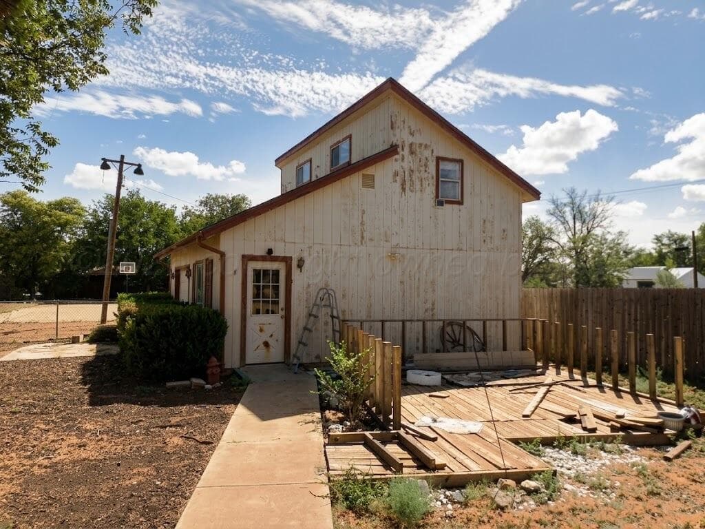 211 N 2nd Street, Quitaque, TX 79255, photo 6