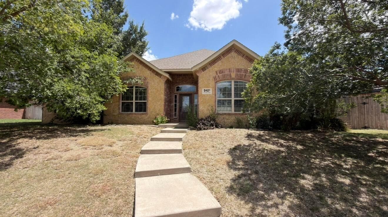 8421 HAMILTON Drive, Amarillo, TX 79119