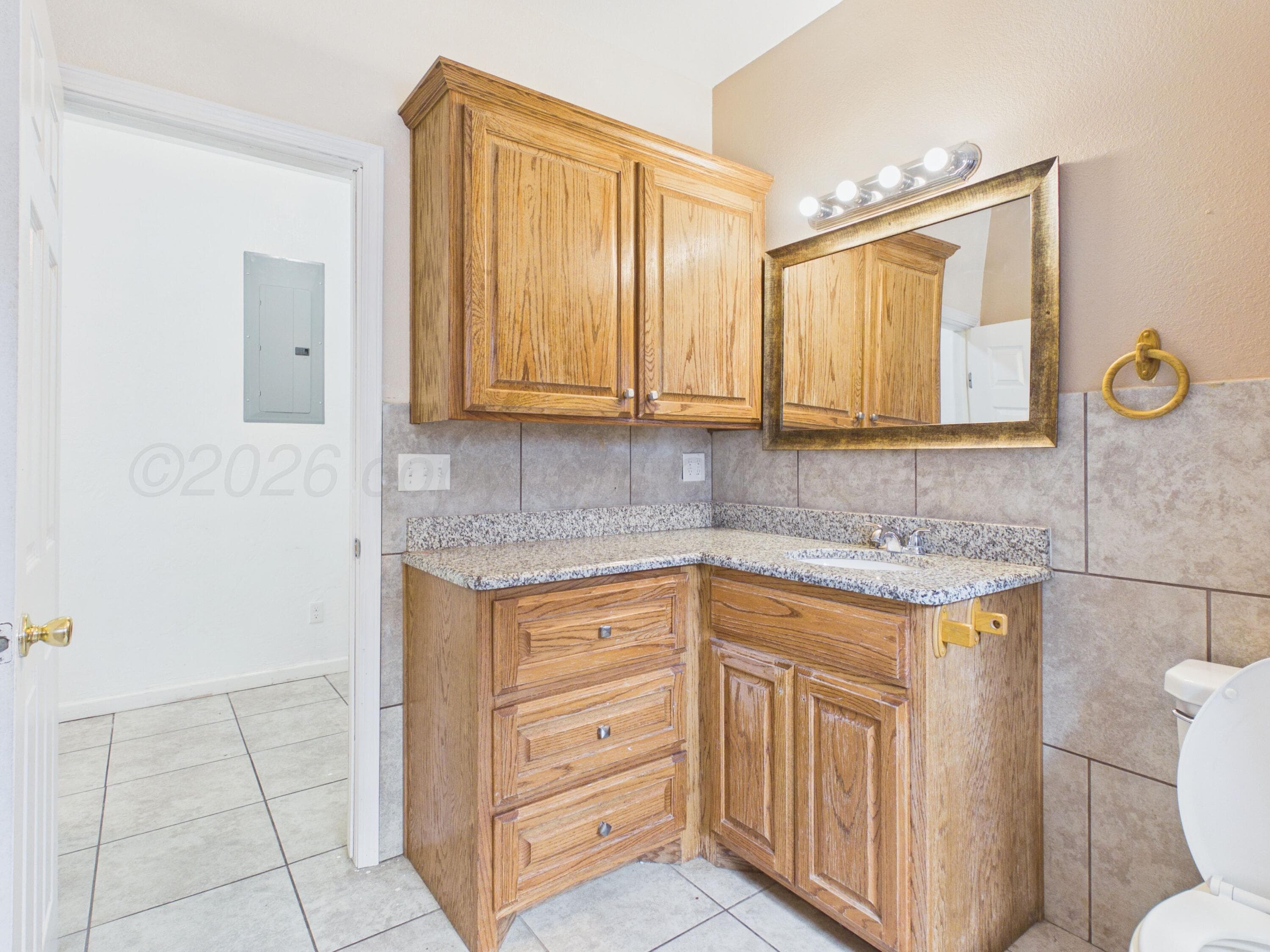 746 N WILLIAMS Street, Amarillo, TX 79107-5566, photo 11