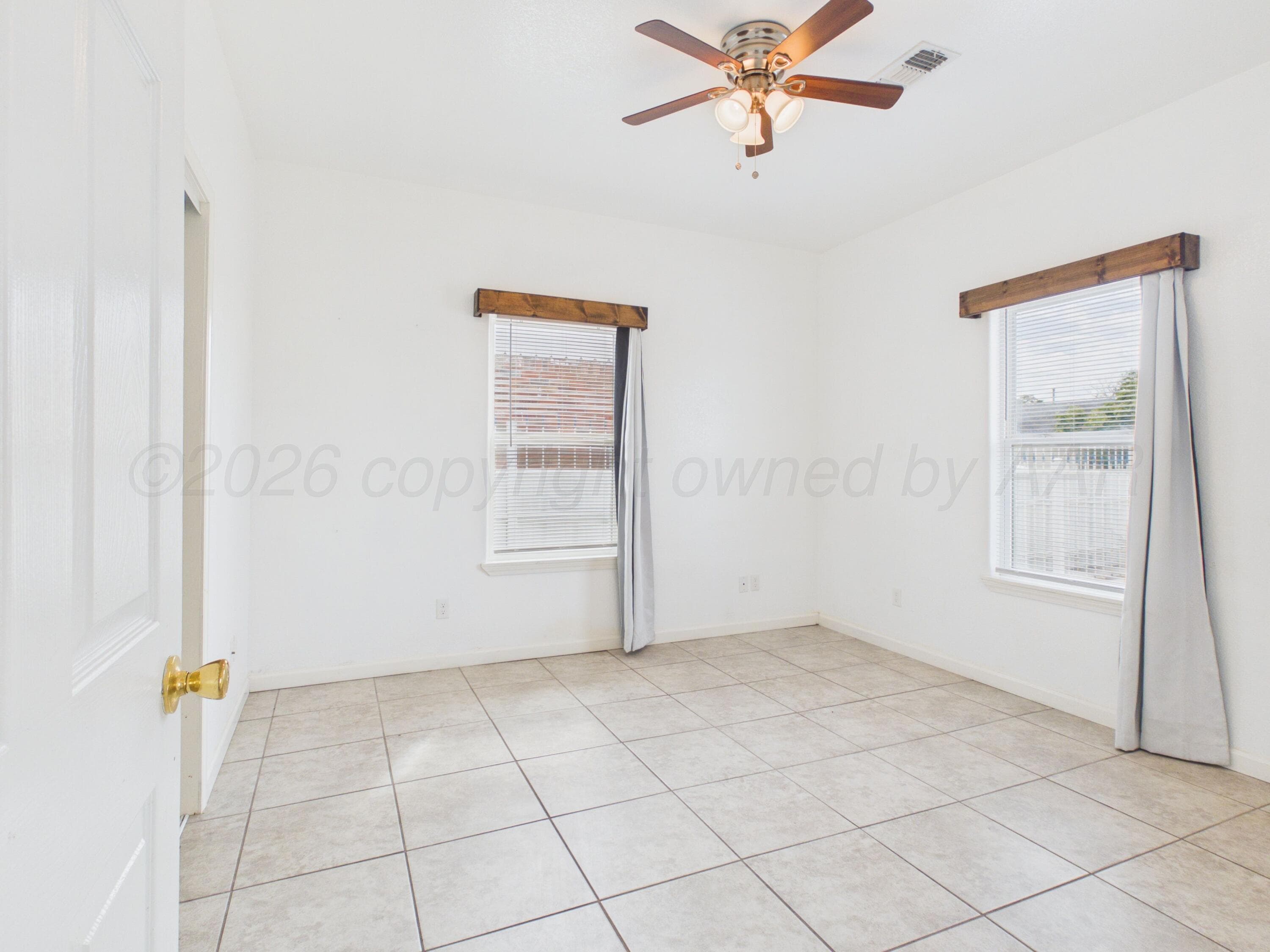 746 N WILLIAMS Street, Amarillo, TX 79107-5566, photo 19