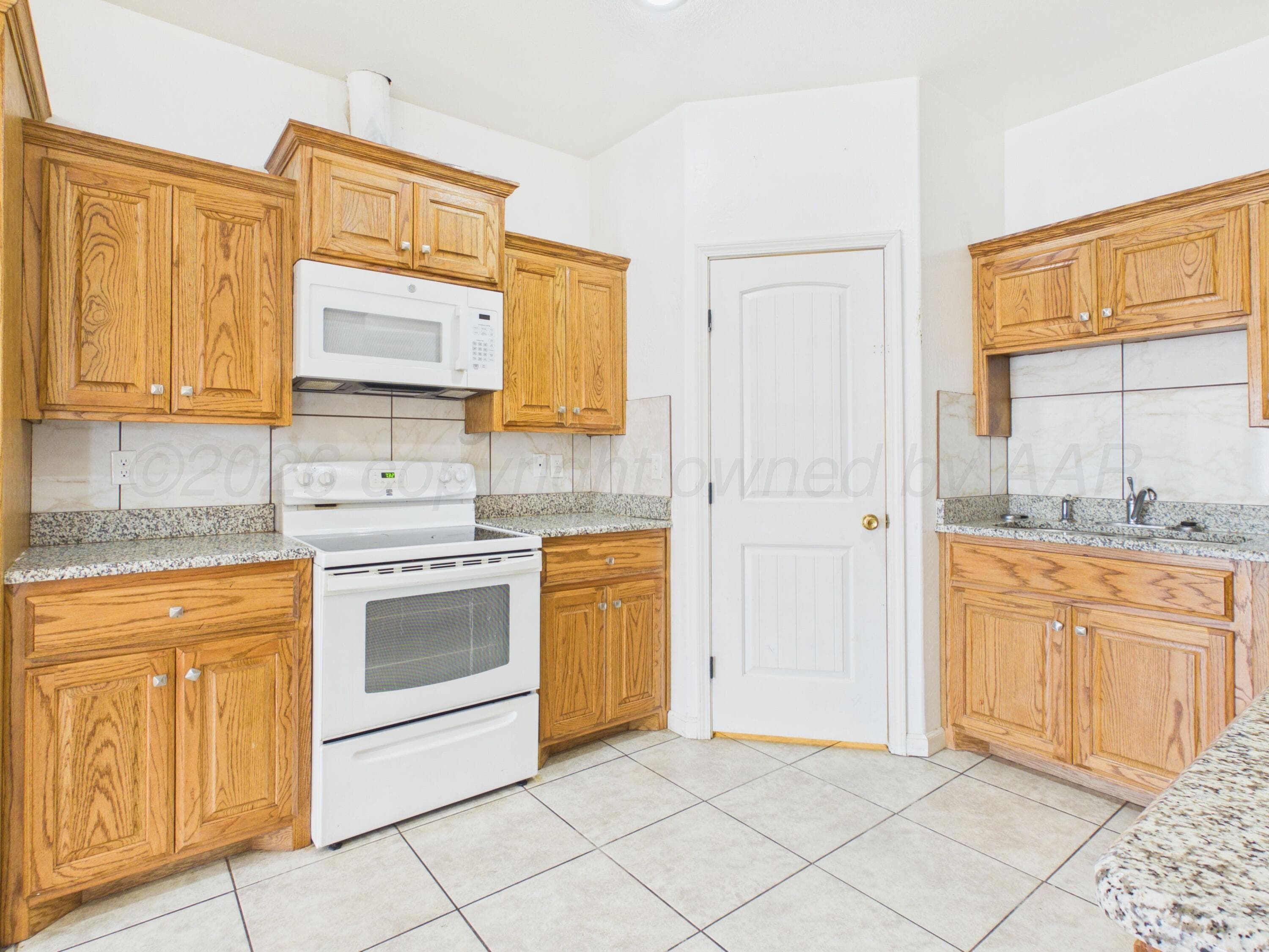 746 N WILLIAMS Street, Amarillo, TX 79107-5566, photo 7