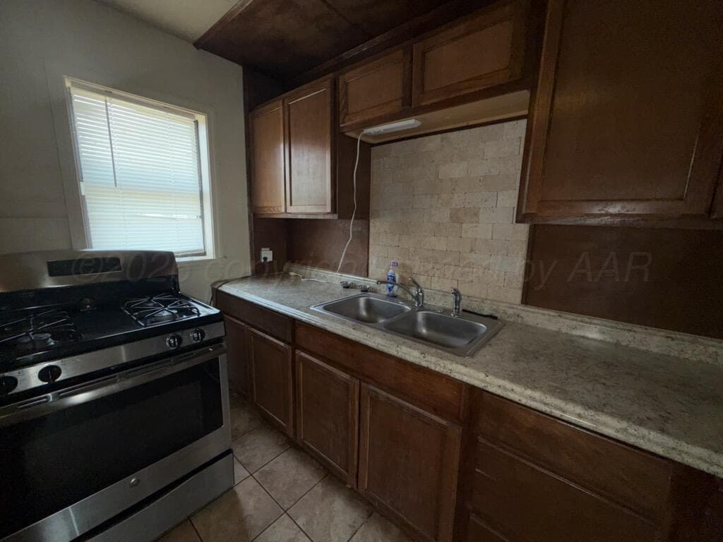 4012 SW 6th Avenue, Amarillo, TX 79106-8580, photo 3