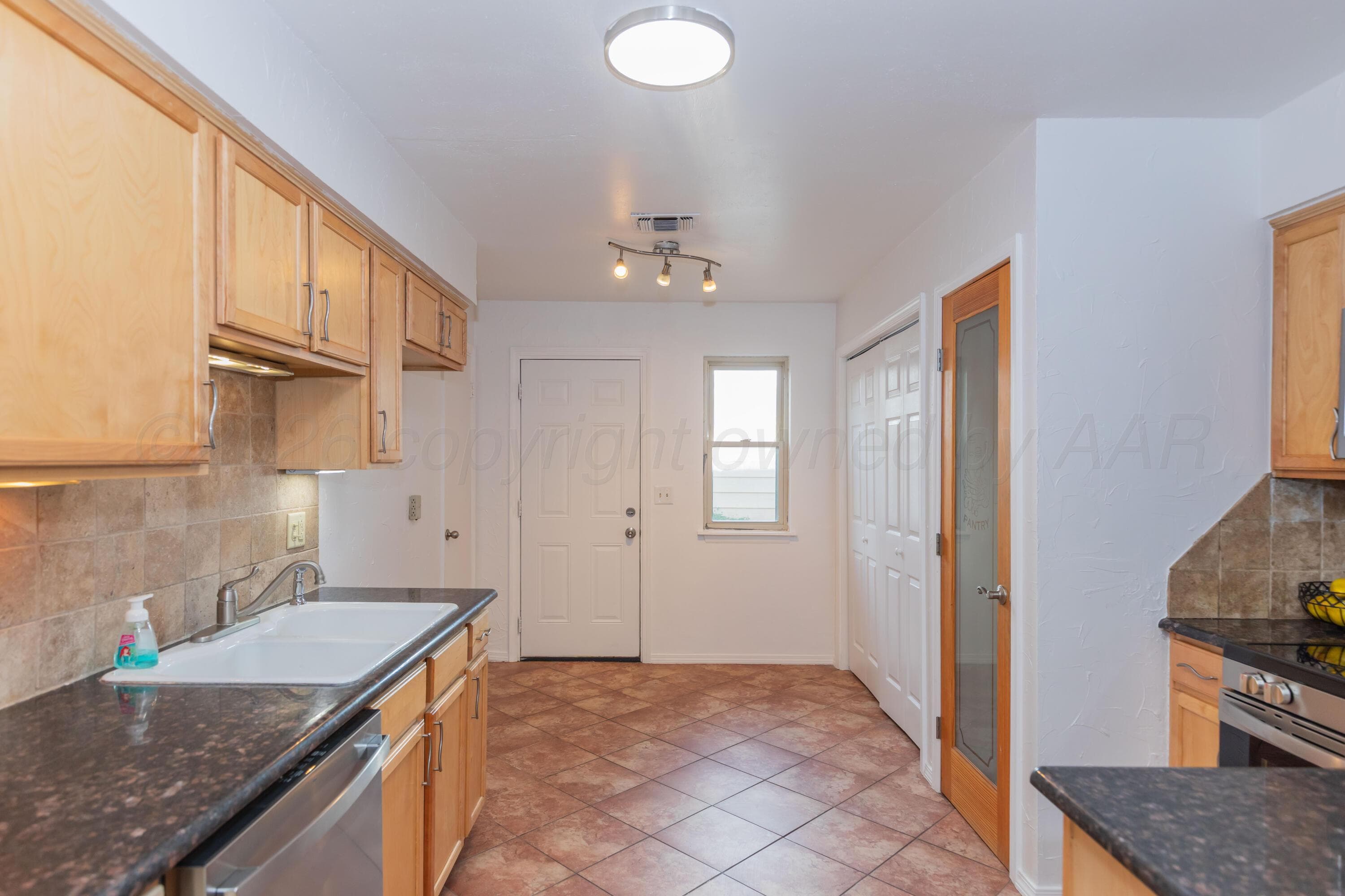 6925 HURST Street, Amarillo, TX 79109-6939, photo 11