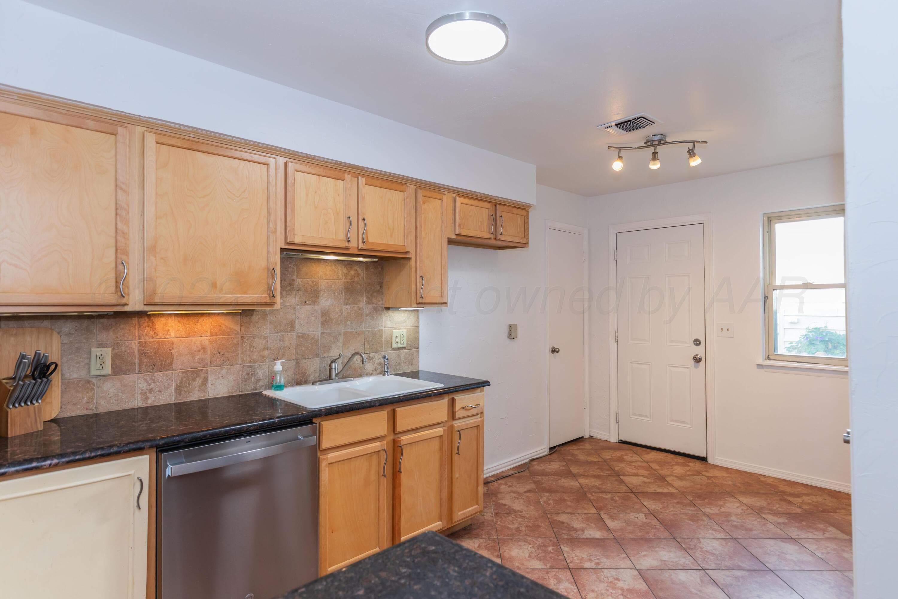 6925 HURST Street, Amarillo, TX 79109-6939, photo 13