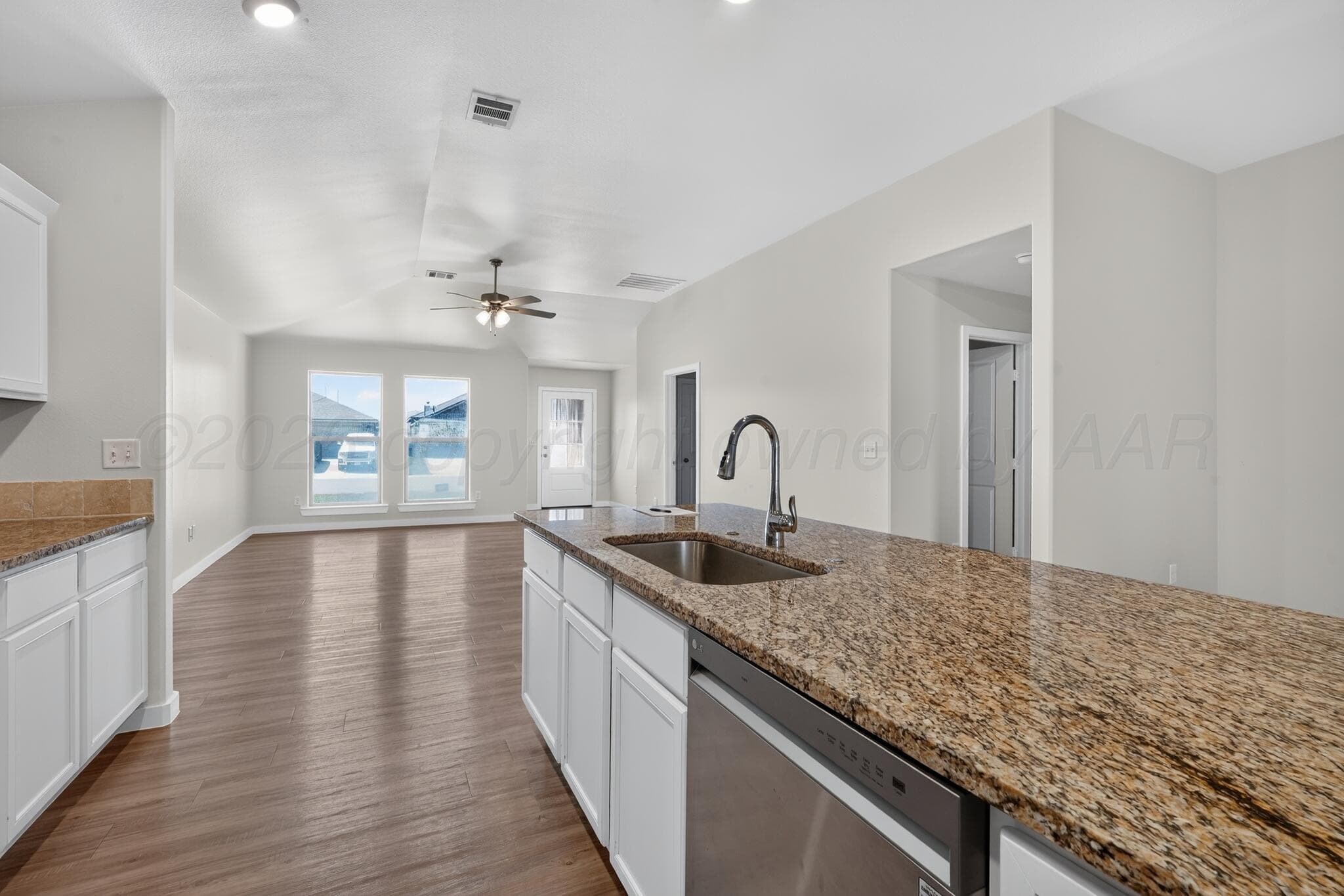 1640 MONTALUSE Road, Amarillo, TX 79118-0027, photo 6