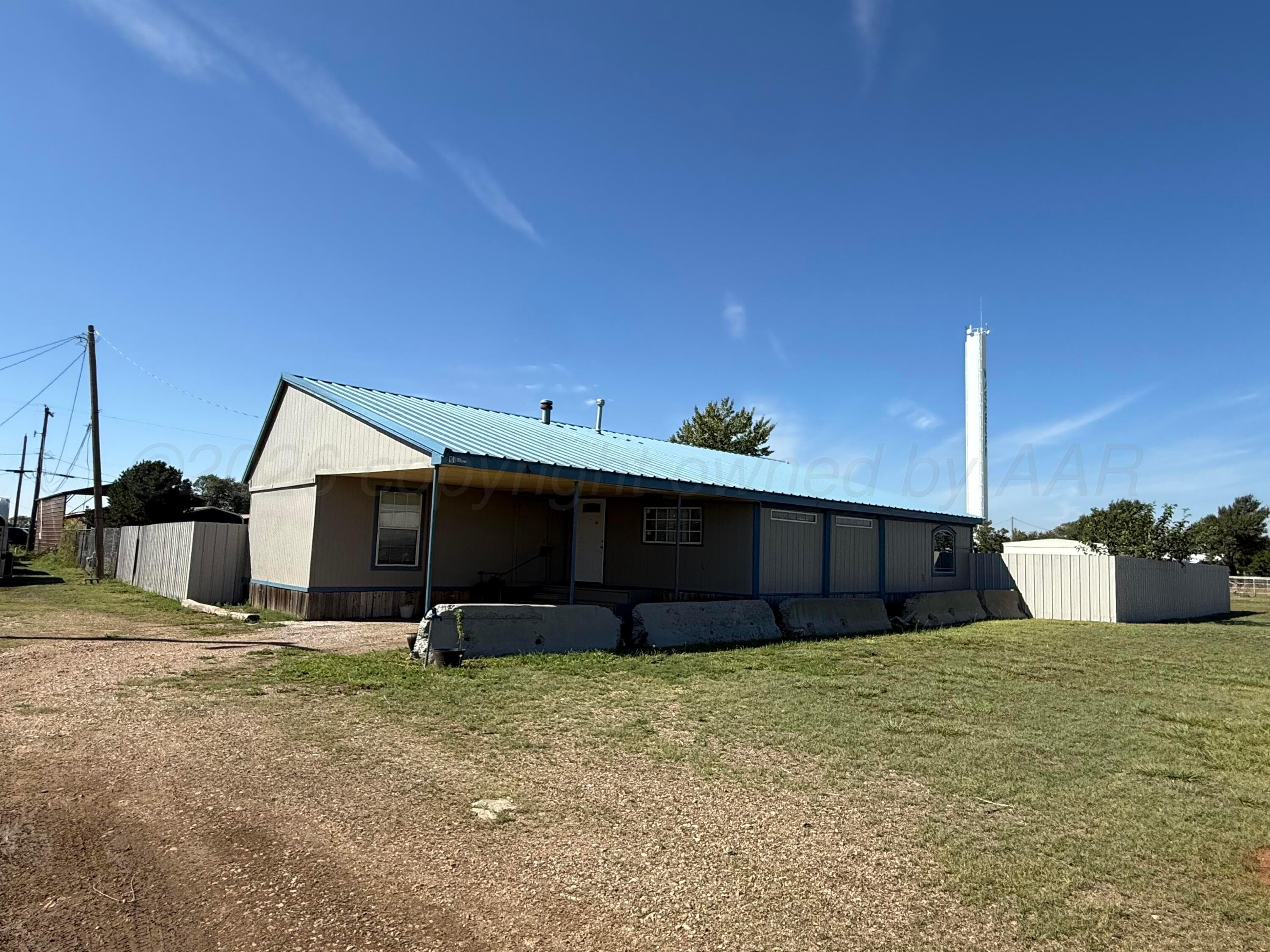 101 Gaines Street, Claude, TX 79019, photo 6