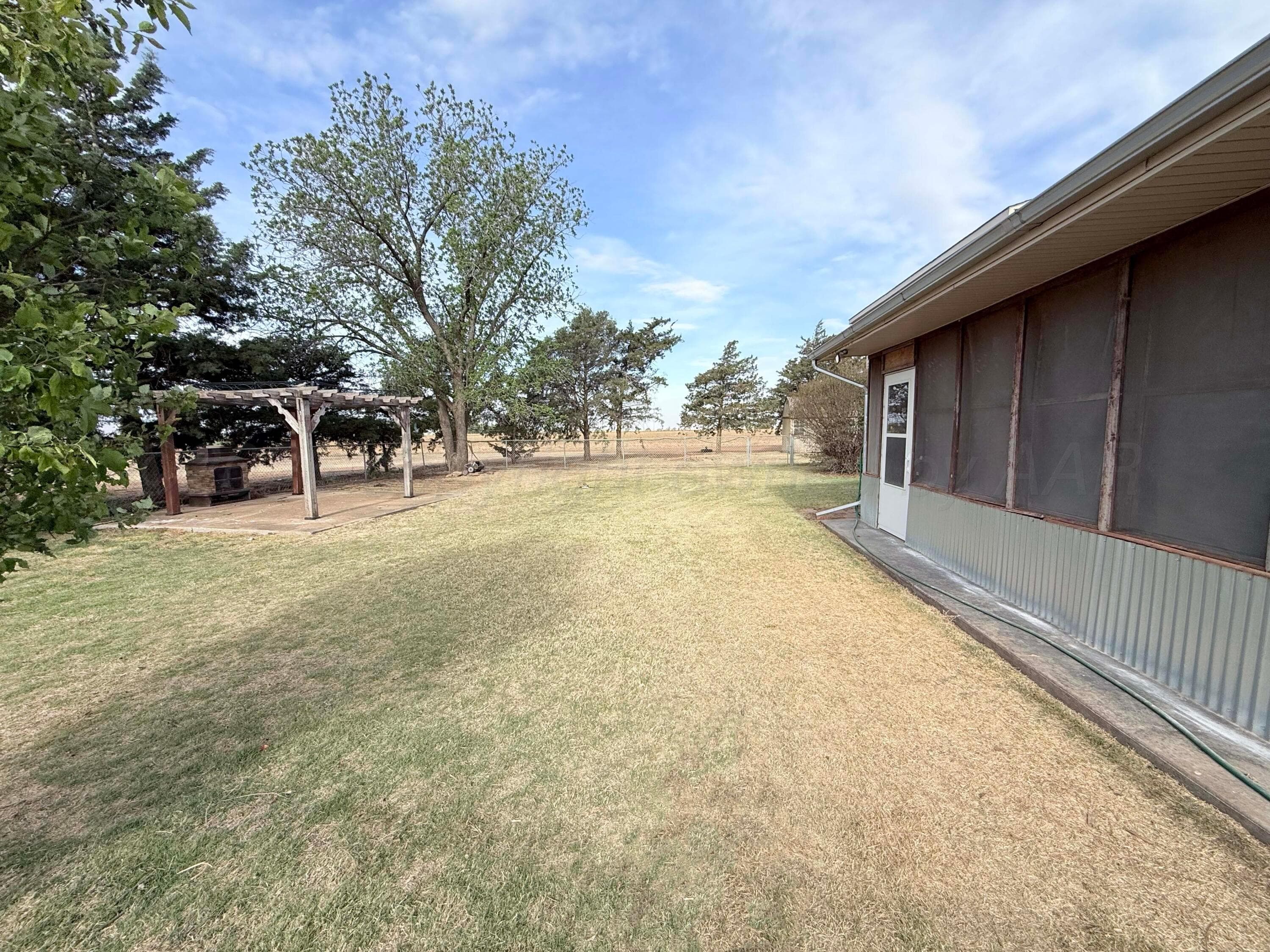 2034 CO RD 621, Dimmitt, TX 79027, photo 10