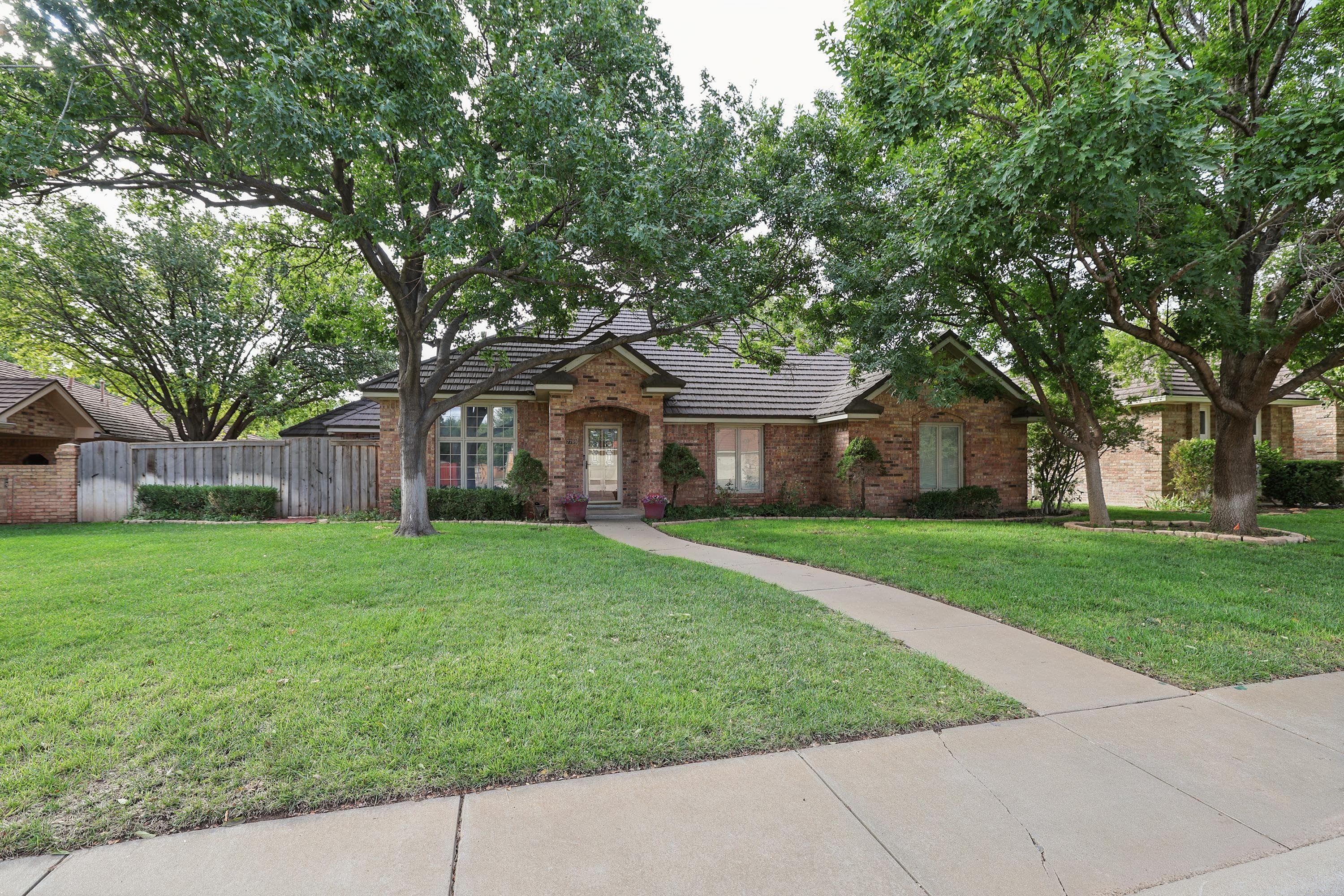 7709 UNDERWOOD Drive, Amarillo, TX 79121