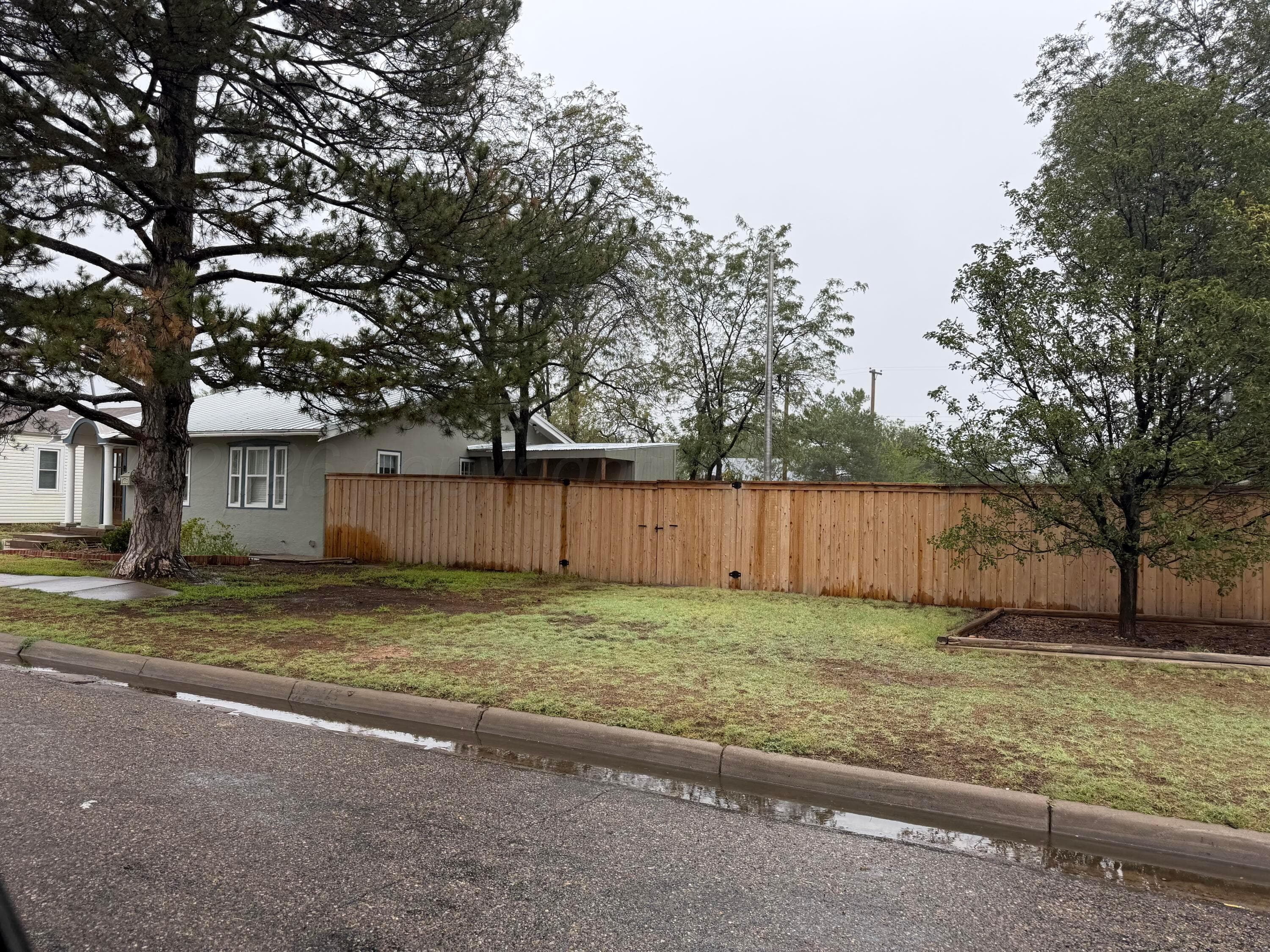 4246 SW 12TH Avenue, Amarillo, TX 79106-5517, photo 2