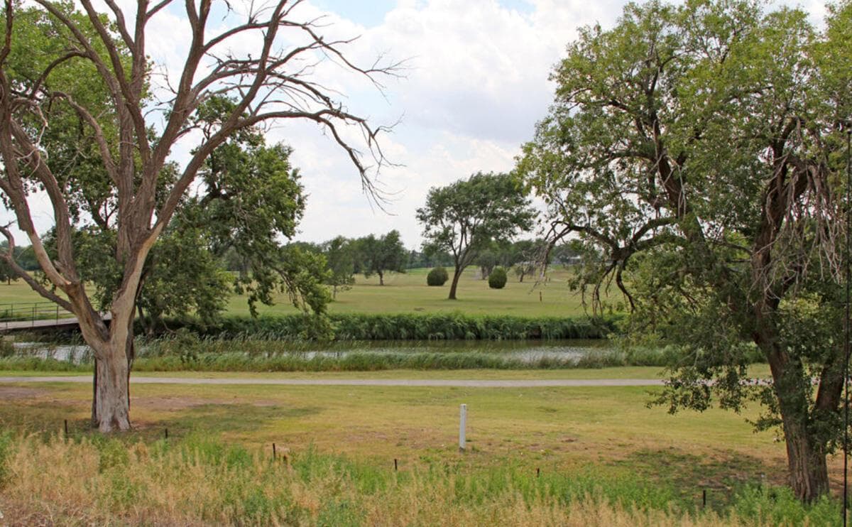 PD Creek Business Park, Canyon, TX 79015, photo 3