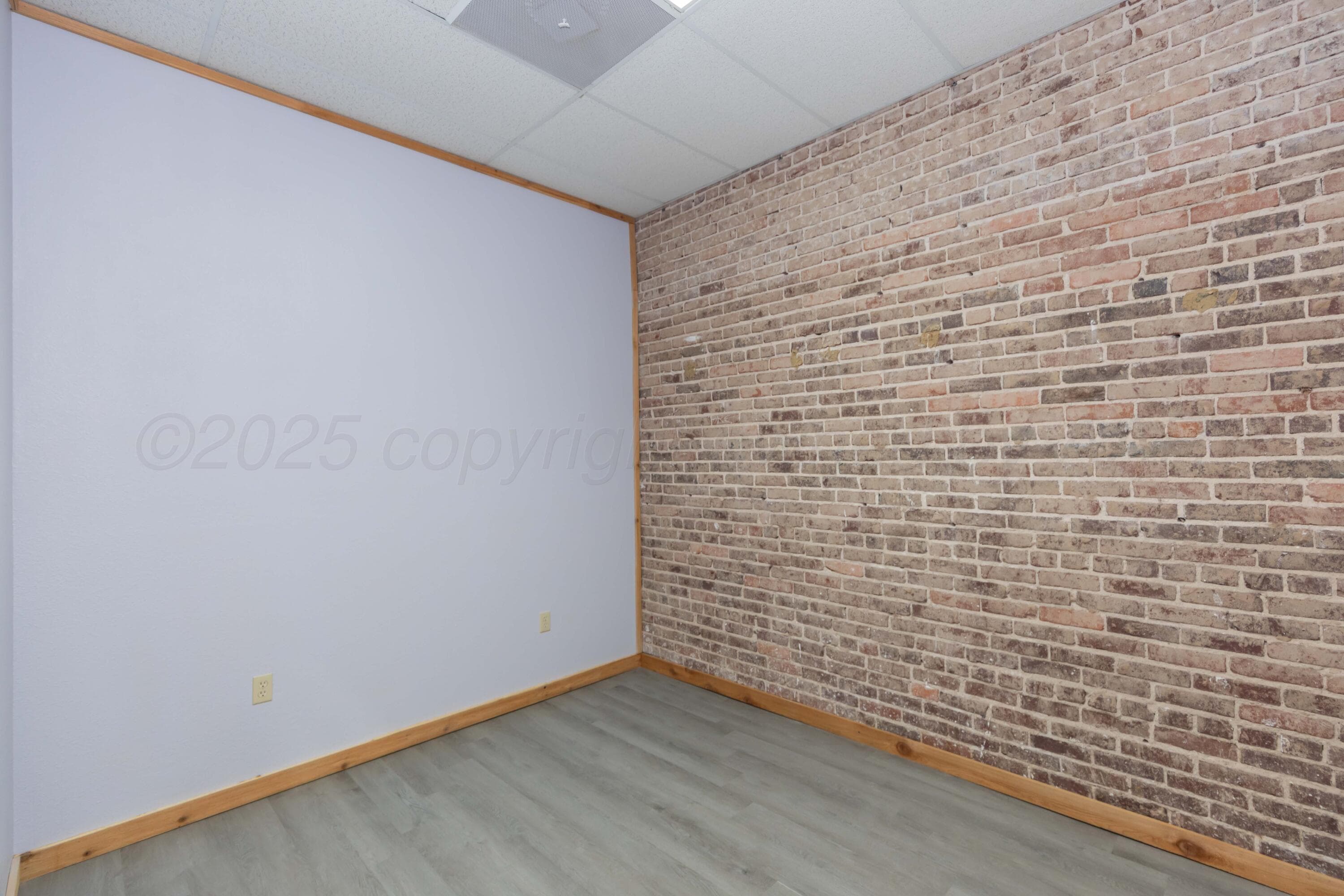 211 N Main Street, Shamrock, TX 79079, photo 24