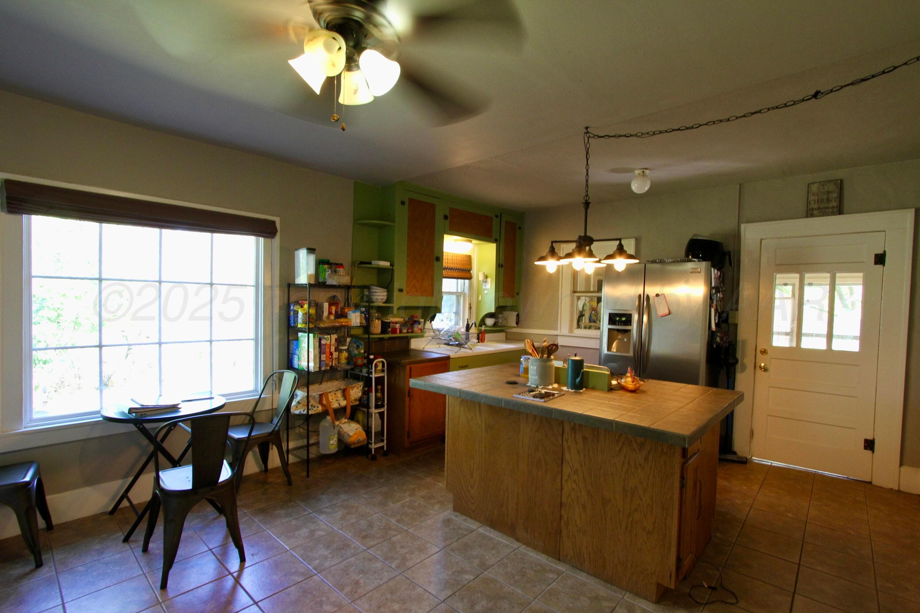 810 N Wall Street, Shamrock, TX 79095, photo 4