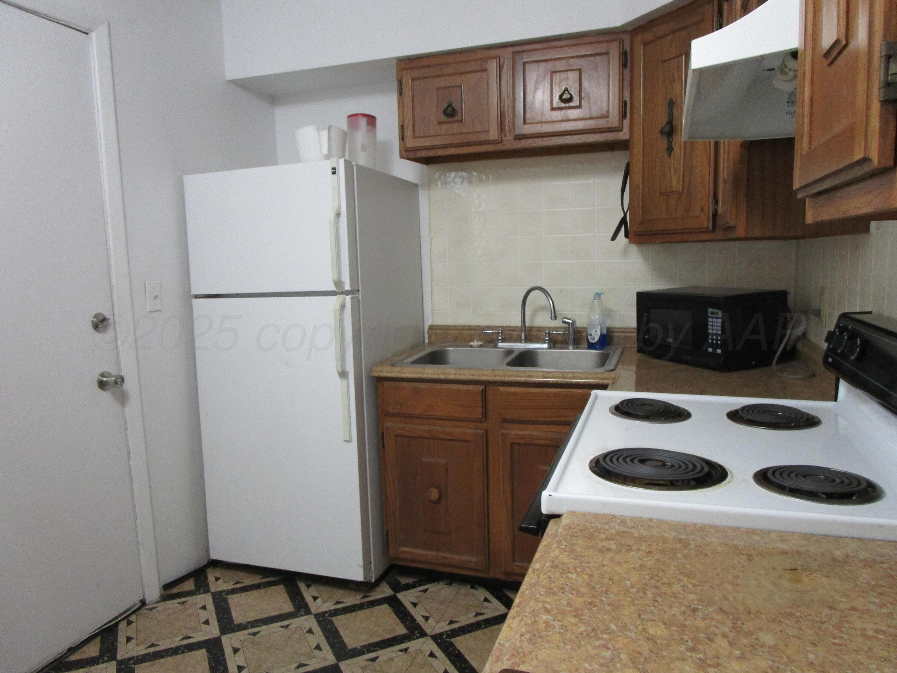 200 W 7th, C, Borger, TX 79007, photo 3
