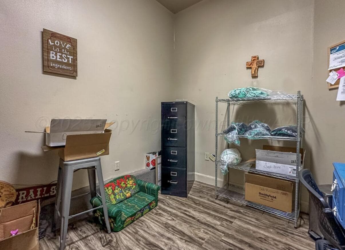900 N Cedar Street, Borger, TX 79007, photo 18