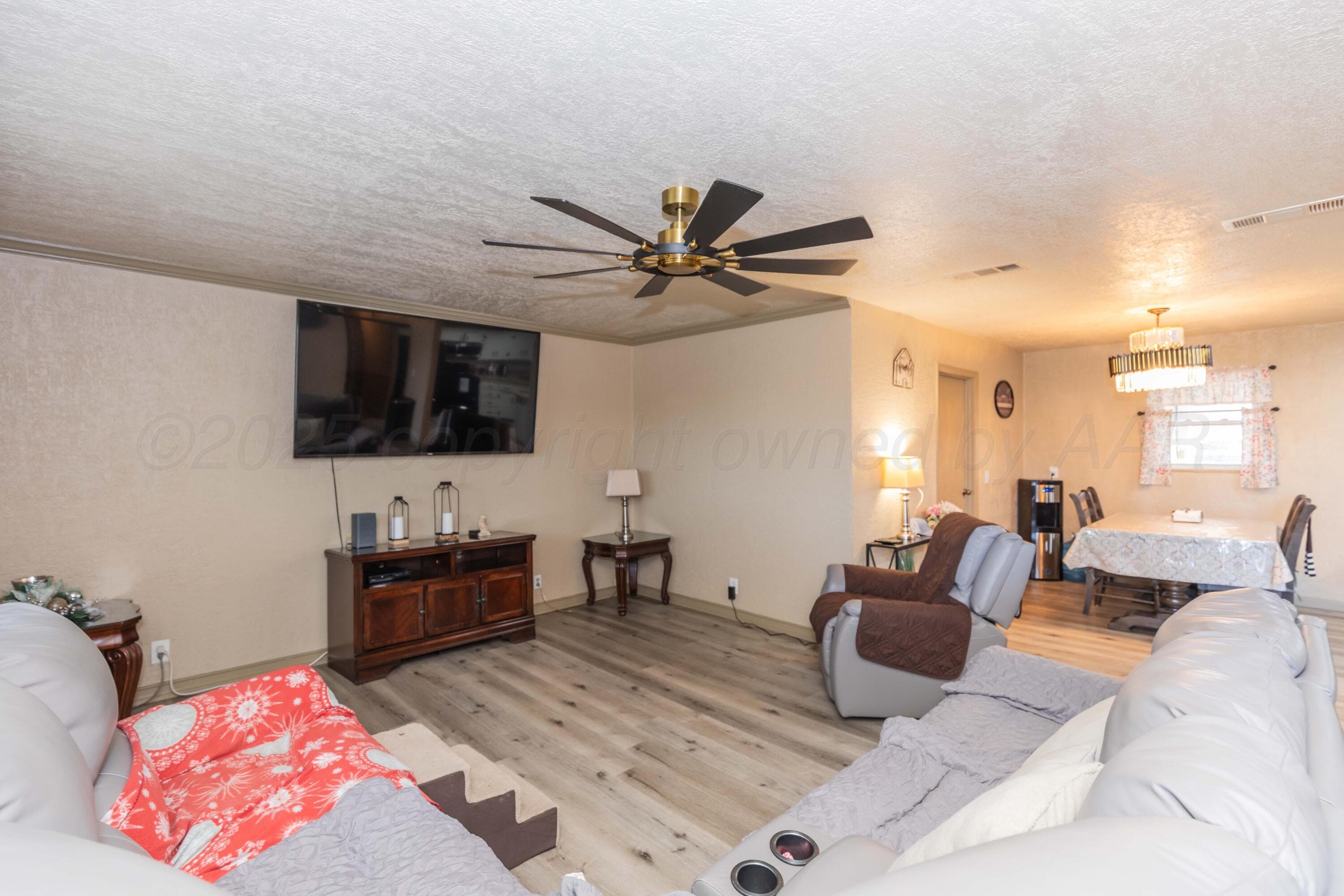 201 S Wall Street, Stratford, TX 79084, photo 5